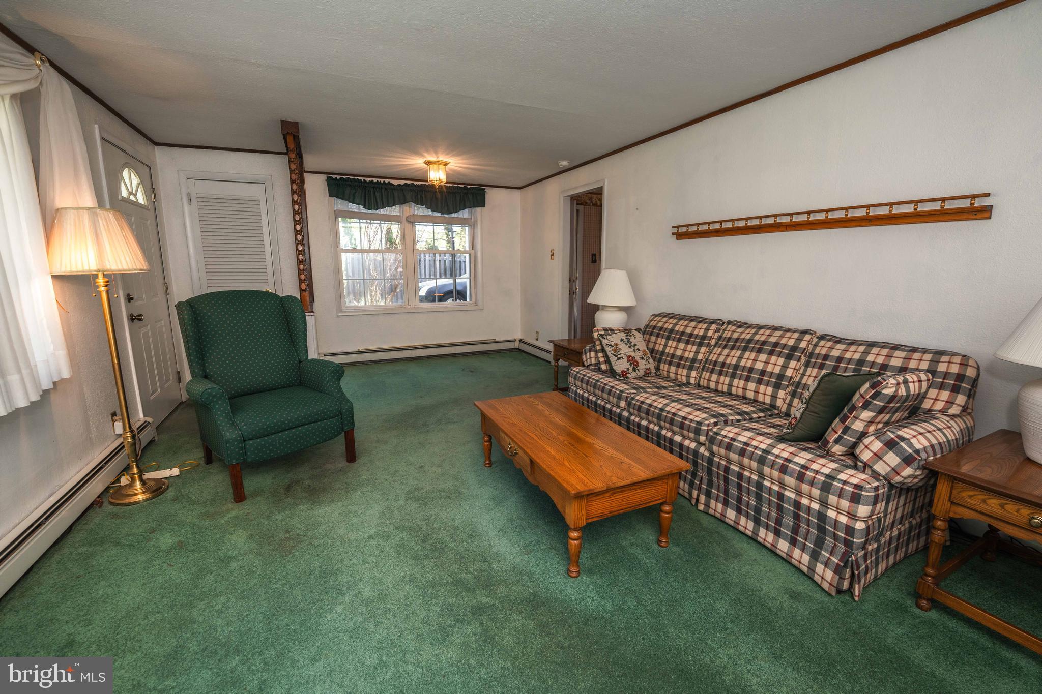 PLYMOUTH VALLEY - Residential