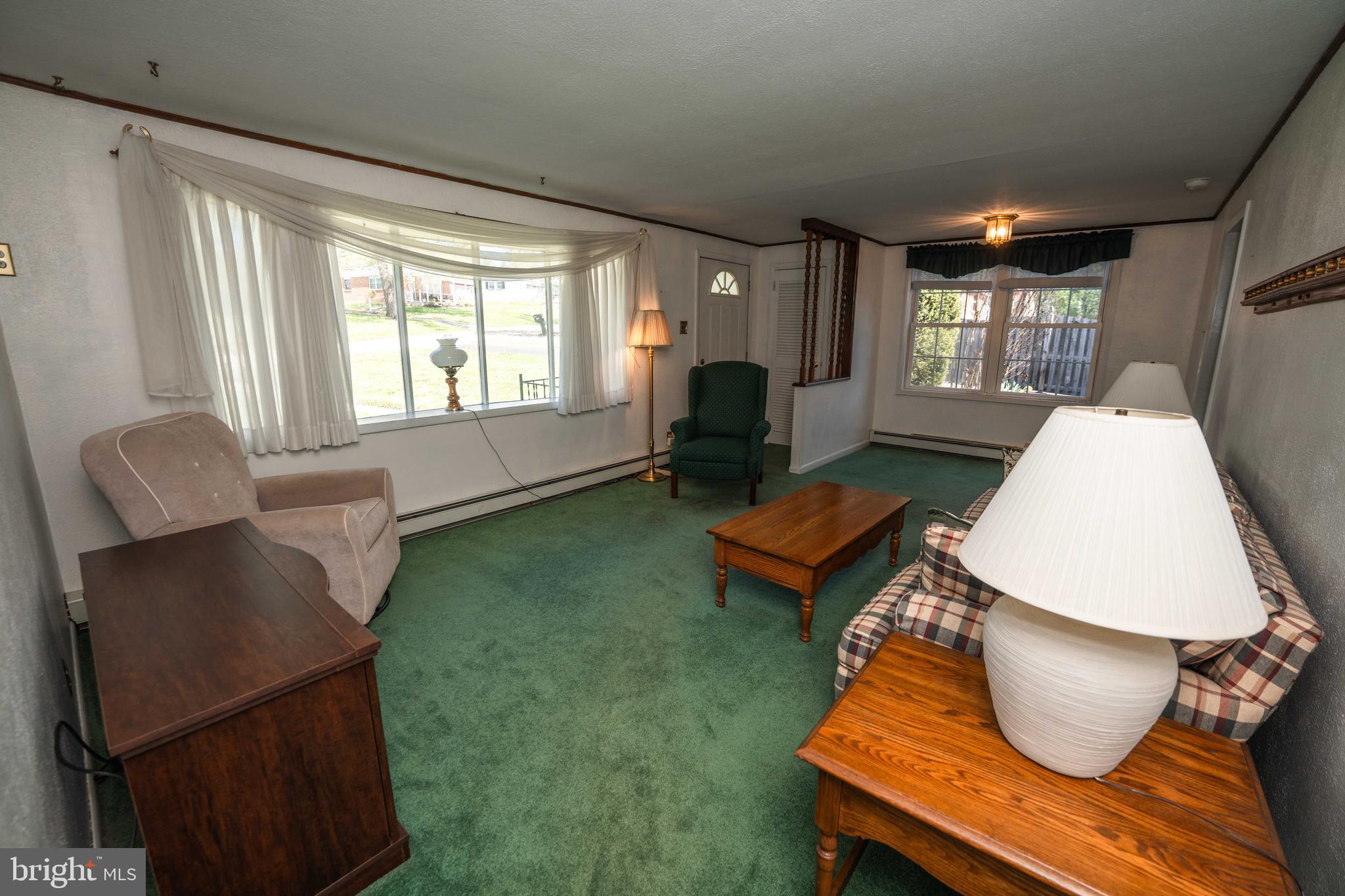 PLYMOUTH VALLEY - Residential