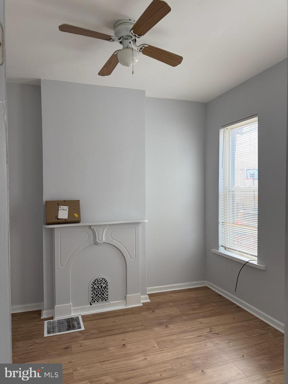 PHILADELPHIA (NORTH) - Residential Lease