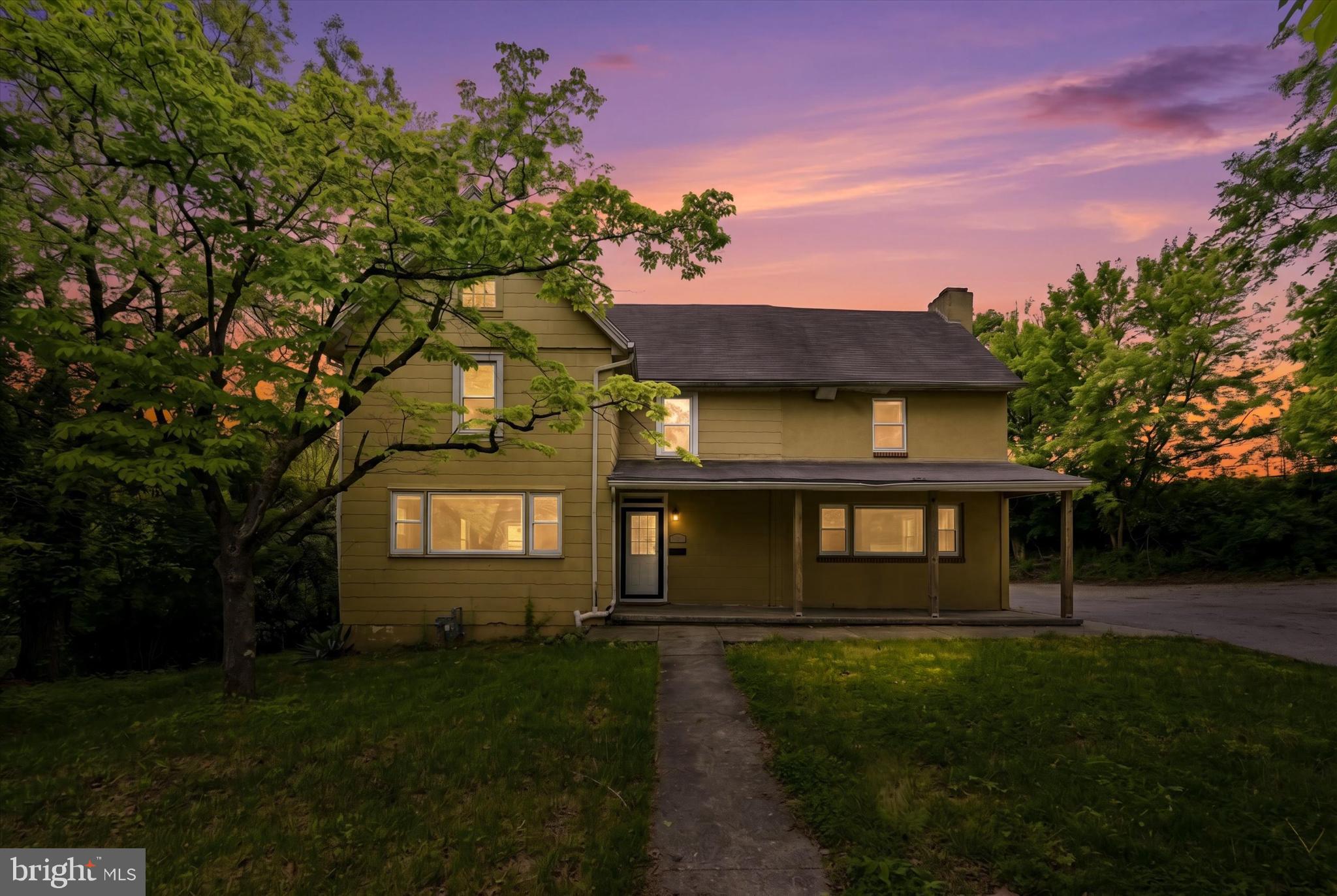 PAOLI GARDENS - Residential
