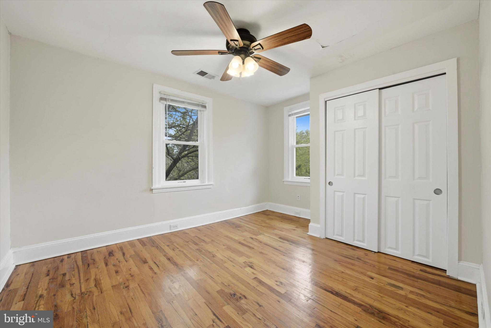 PAOLI GARDENS - Residential