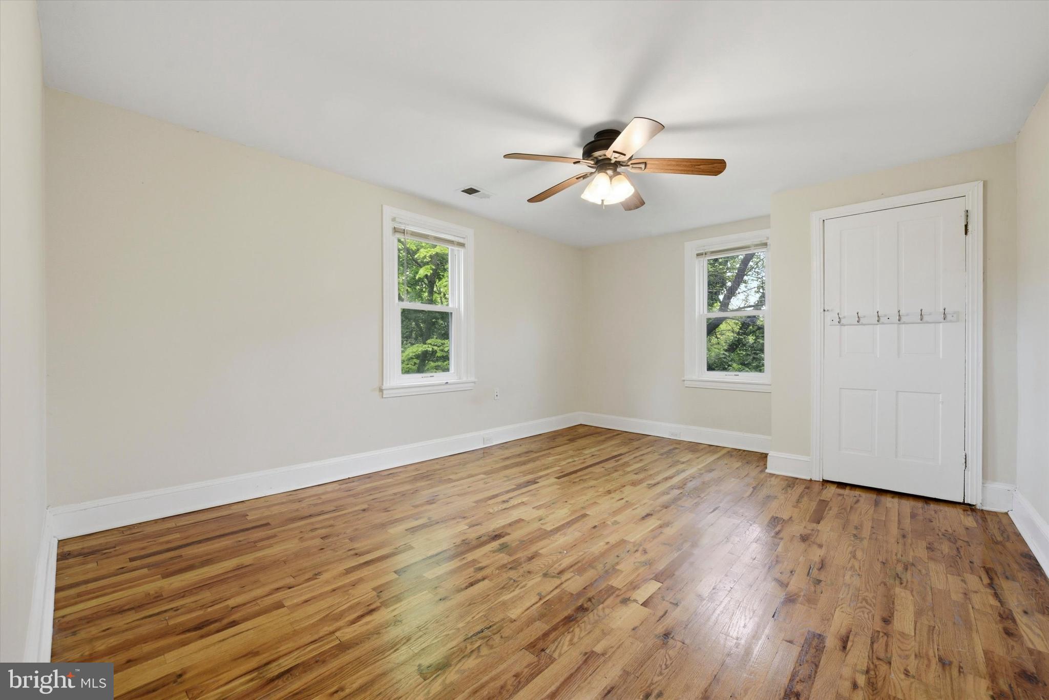 PAOLI GARDENS - Residential