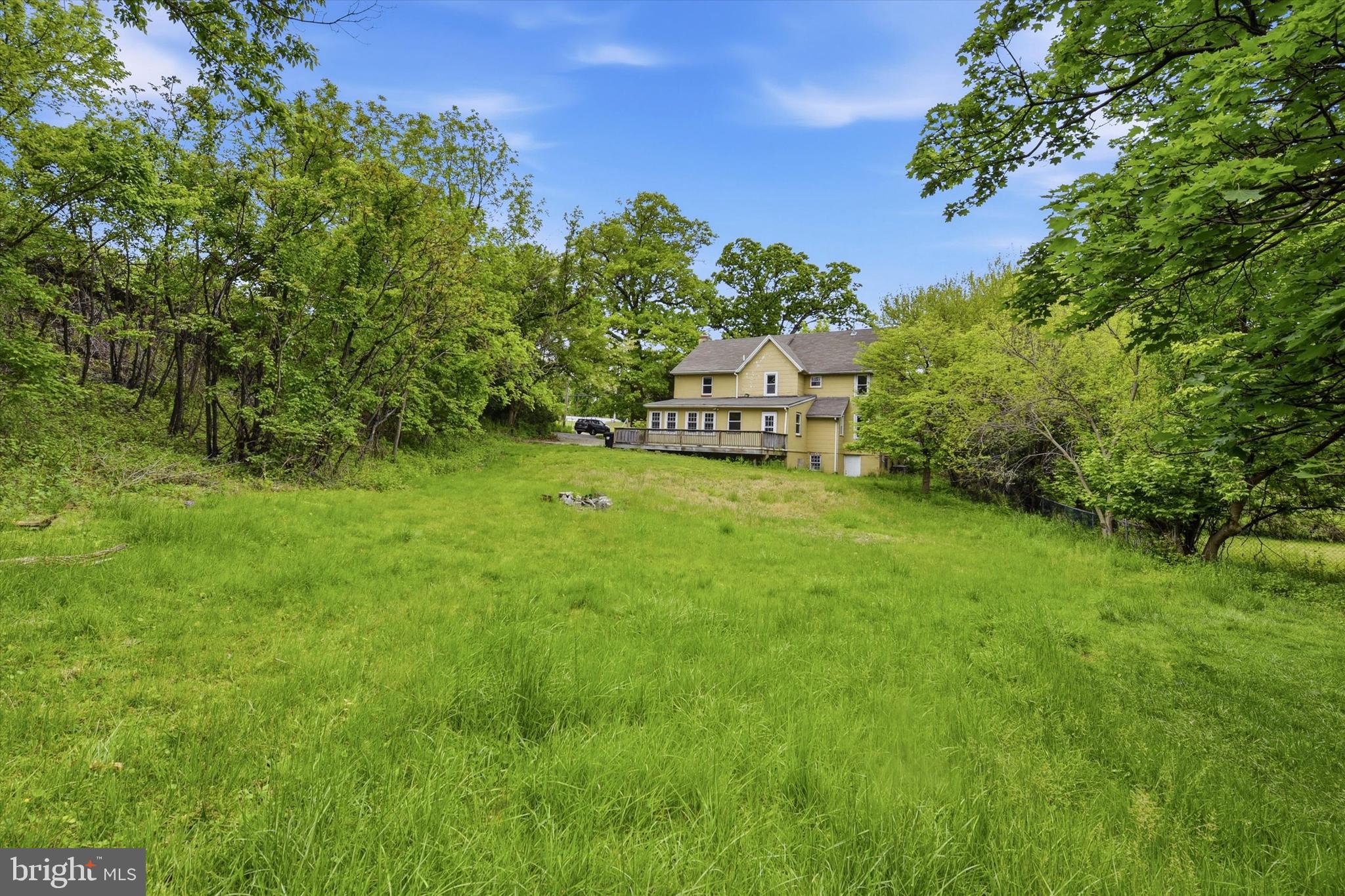 PAOLI GARDENS - Residential