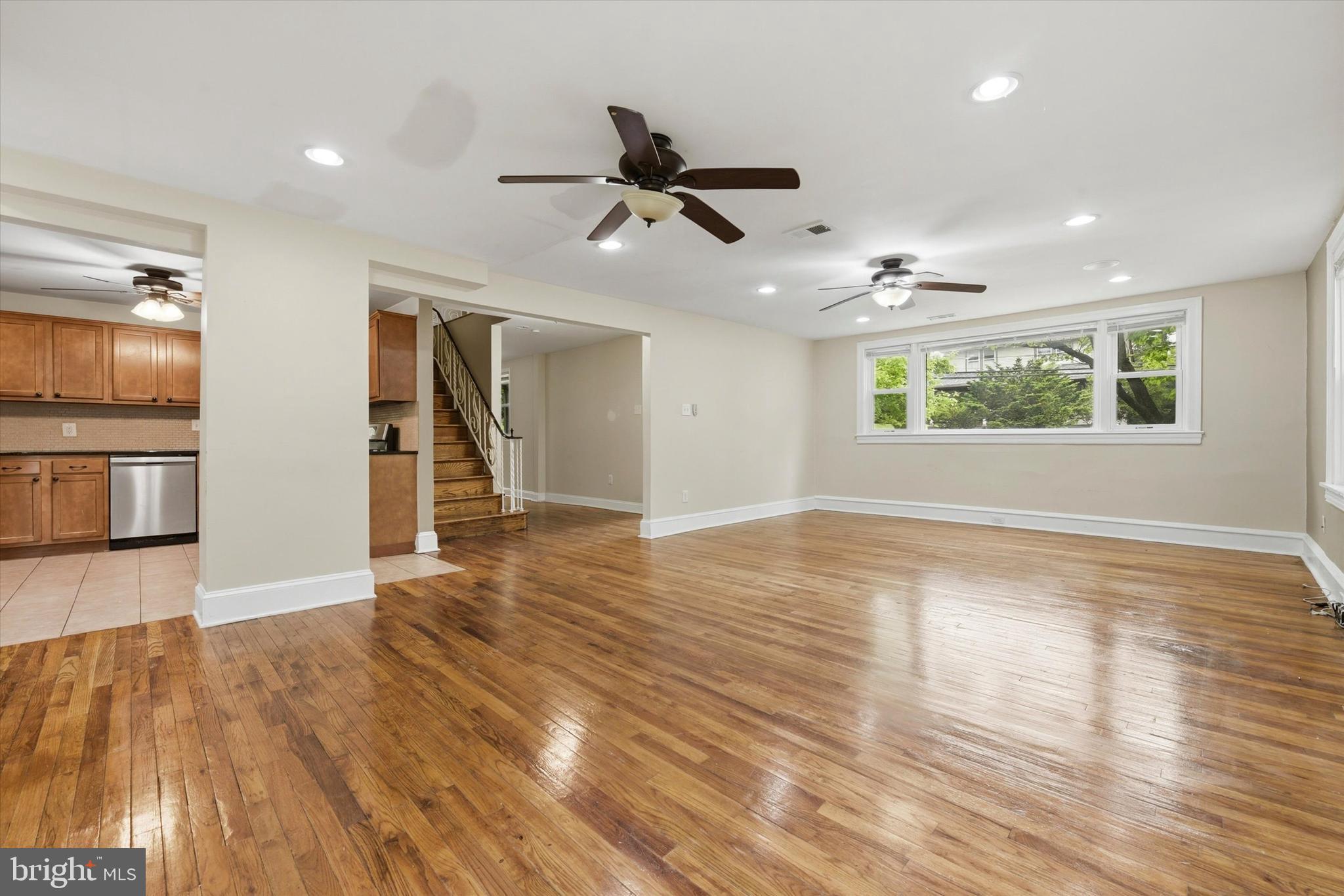 PAOLI GARDENS - Residential