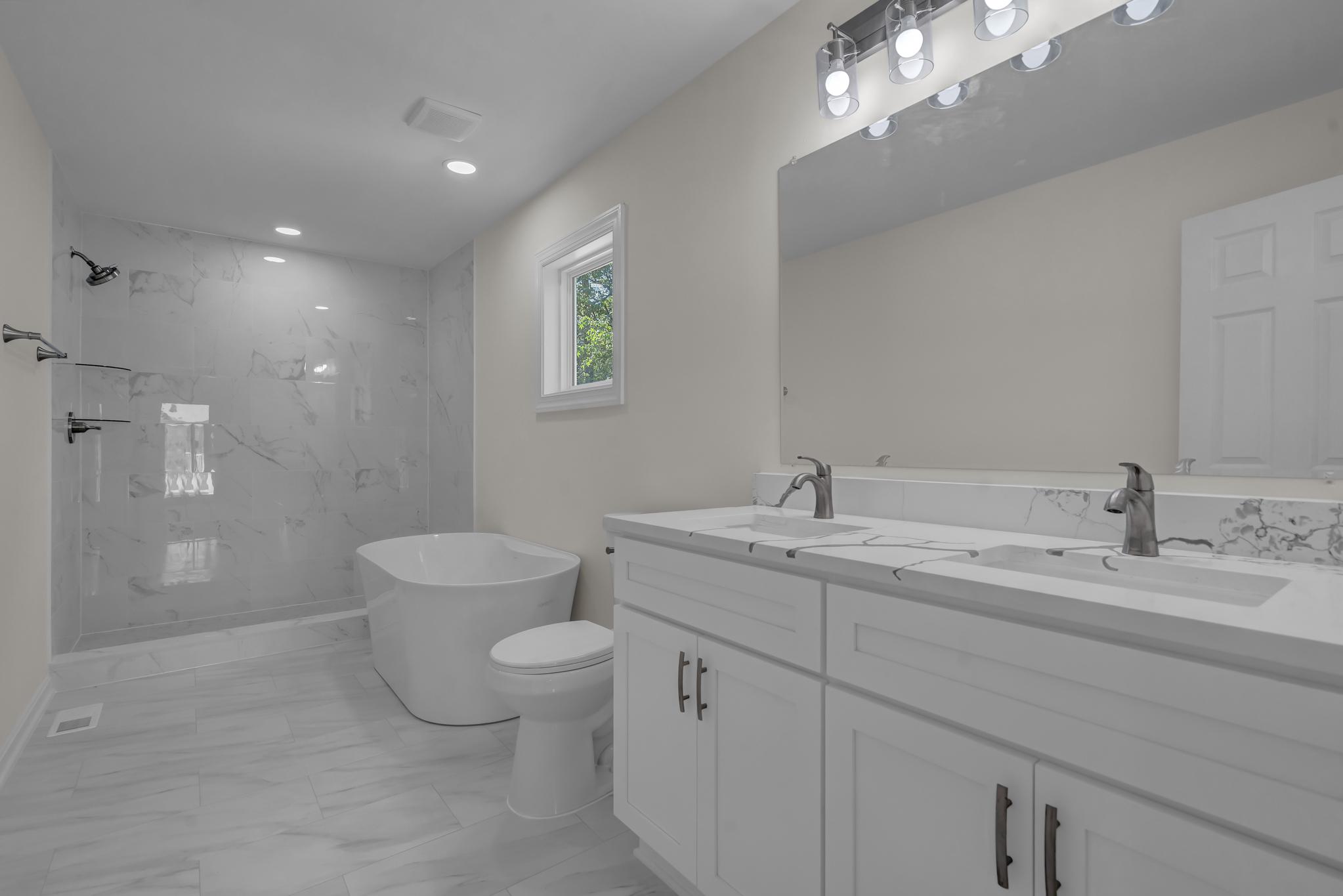 TALL PINES - Residential