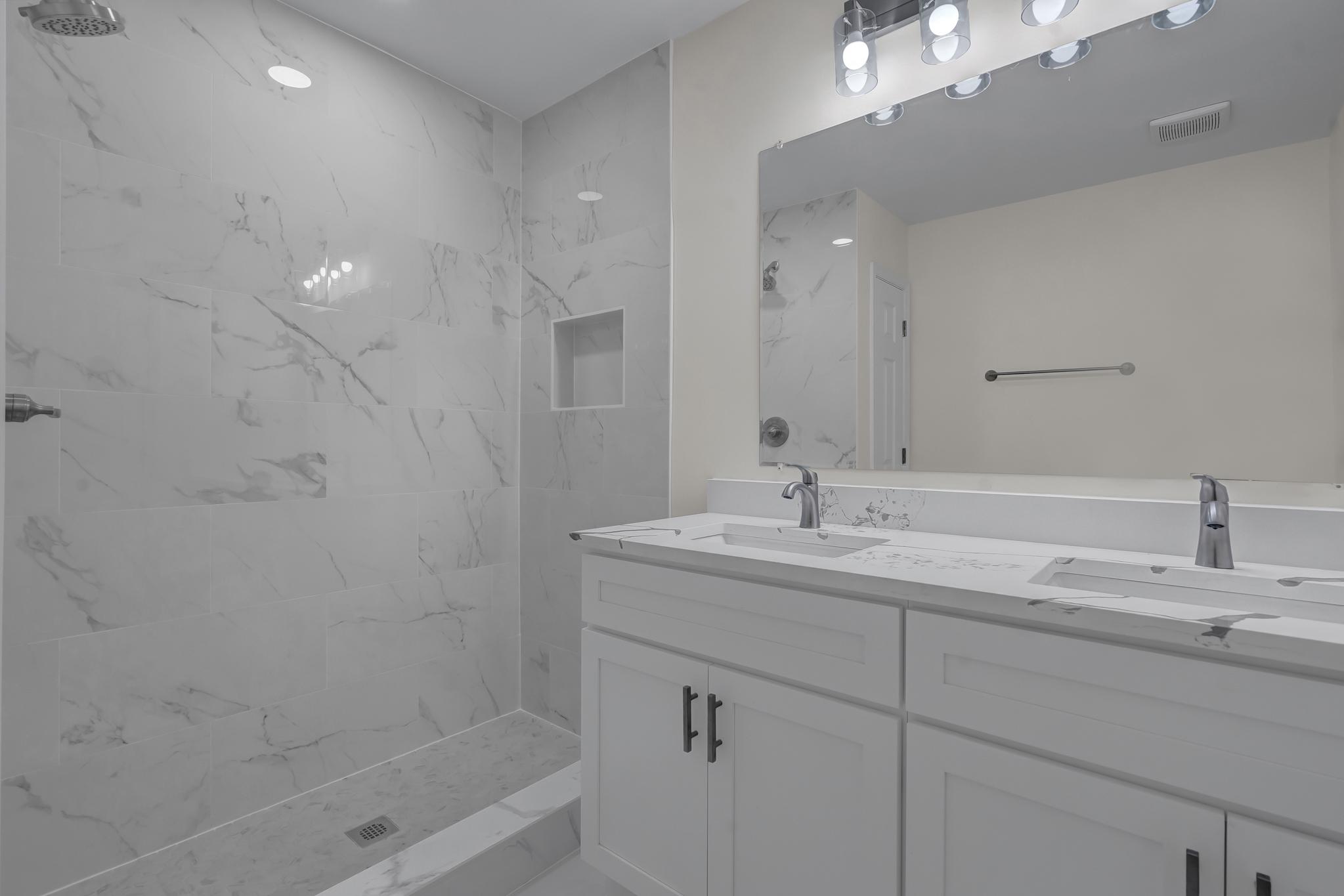 TALL PINES - Residential