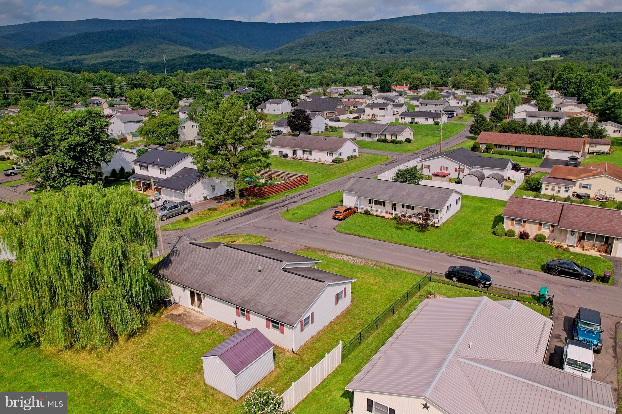 10 N HUMMINGBIRD STREET