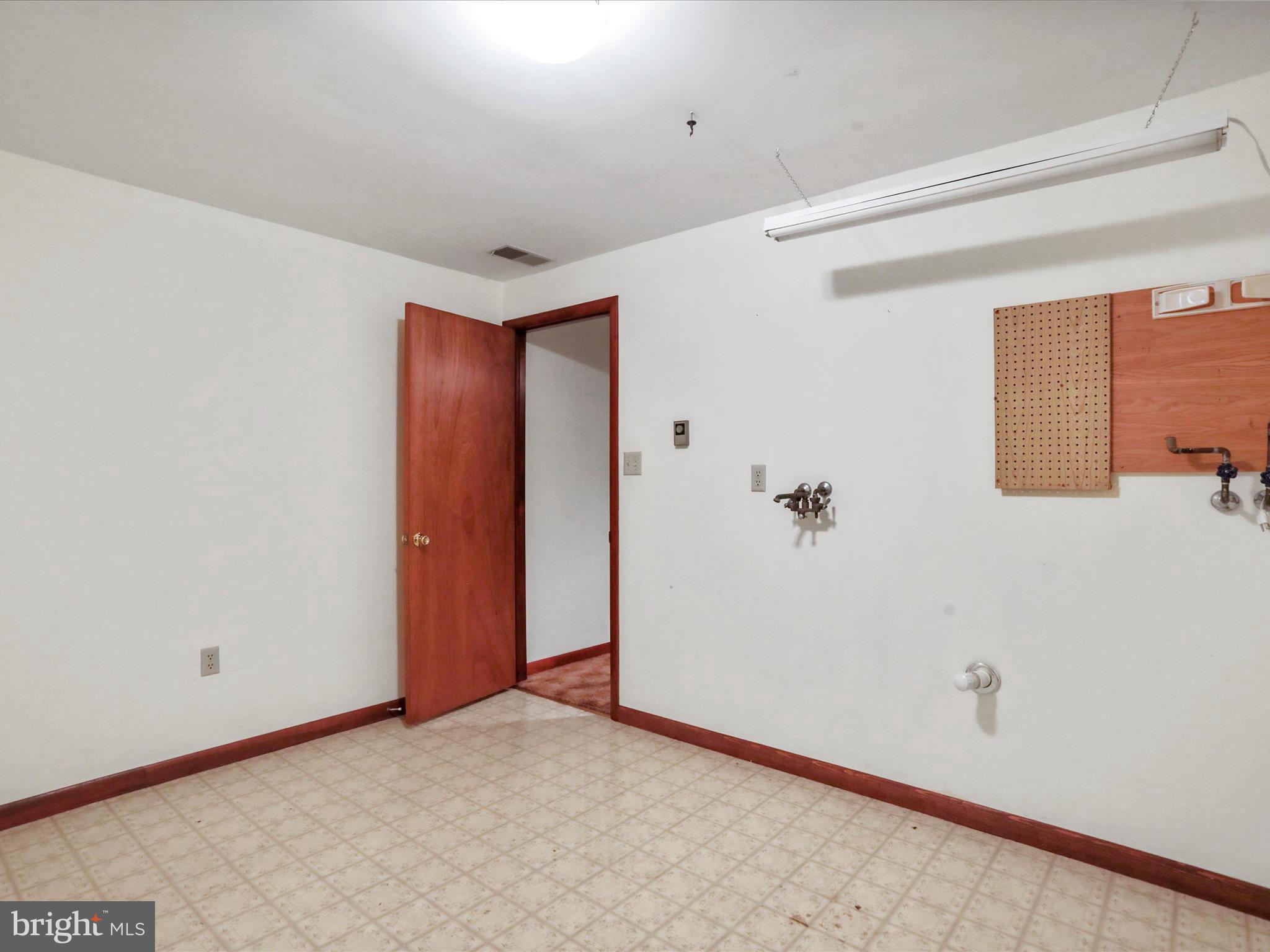 SOUTHAMPTON TWP - Residential