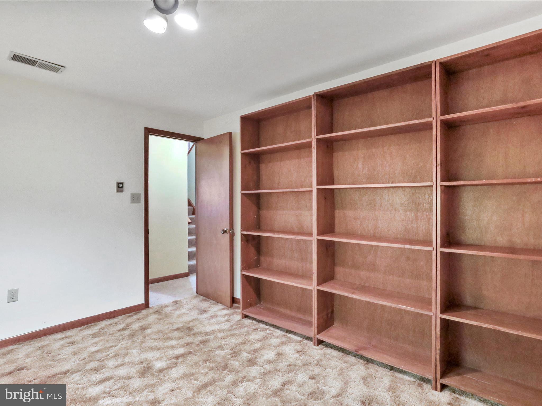 SOUTHAMPTON TWP - Residential