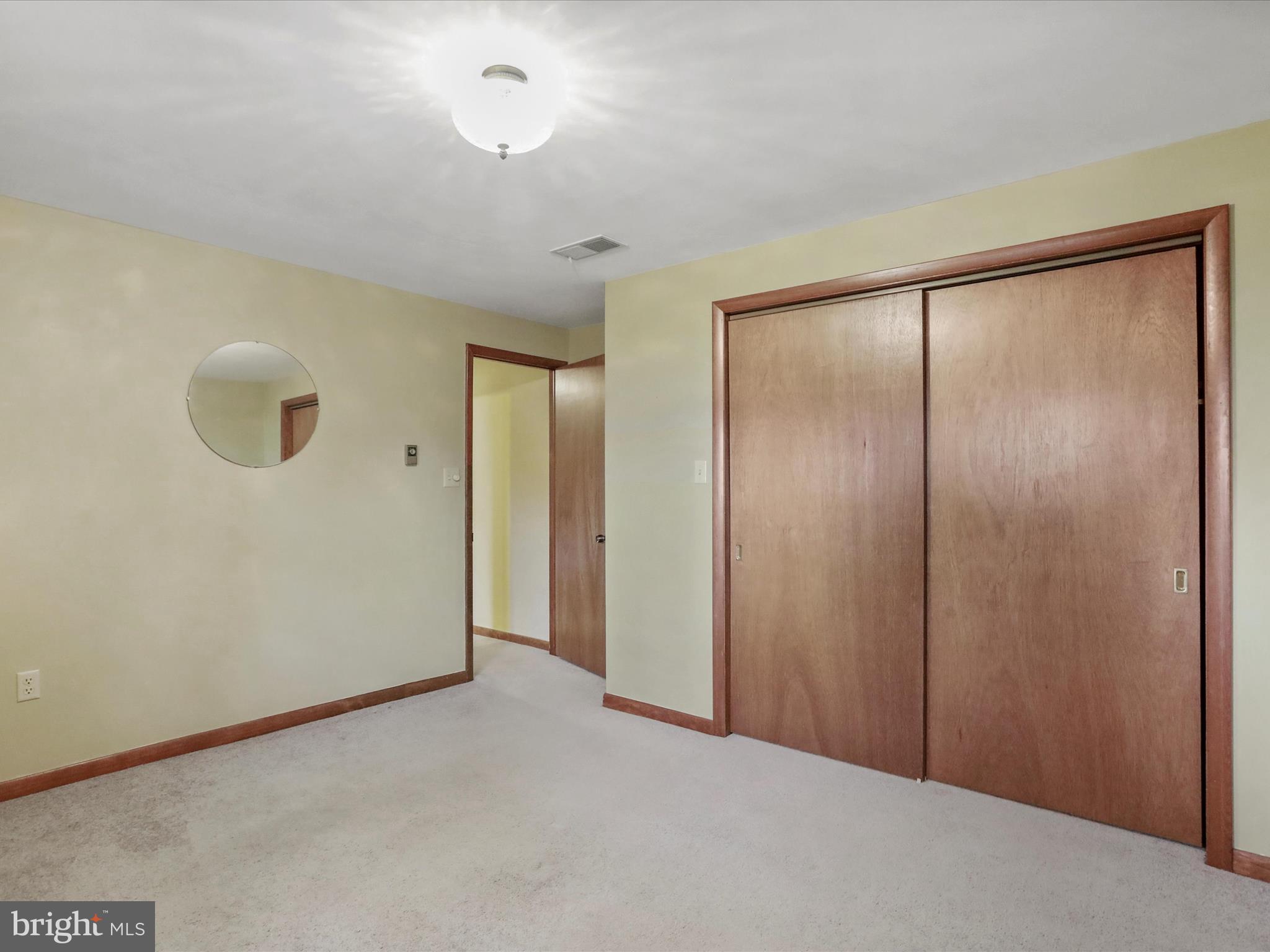 SOUTHAMPTON TWP - Residential