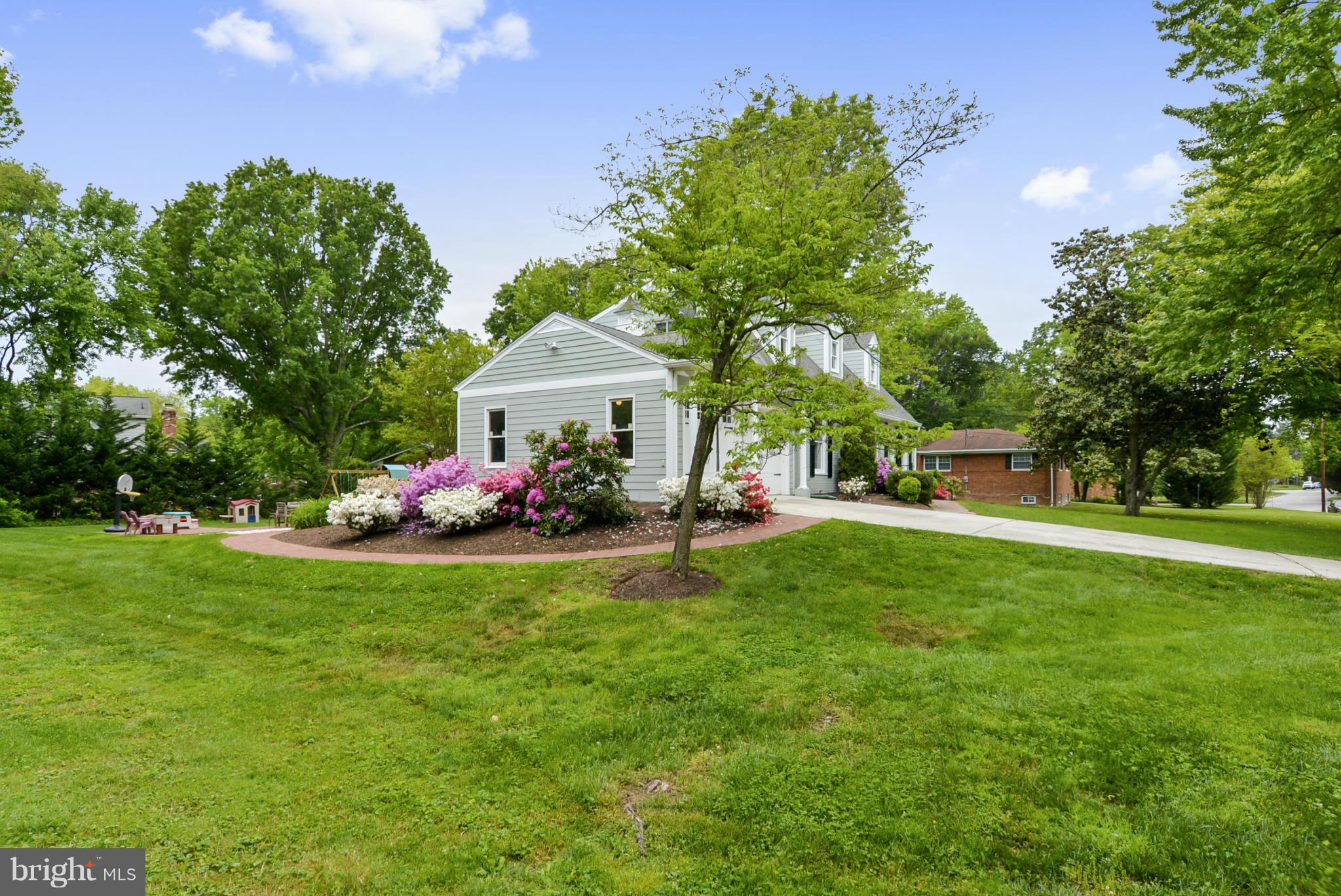 COLLINGWOOD ESTATES - Residential