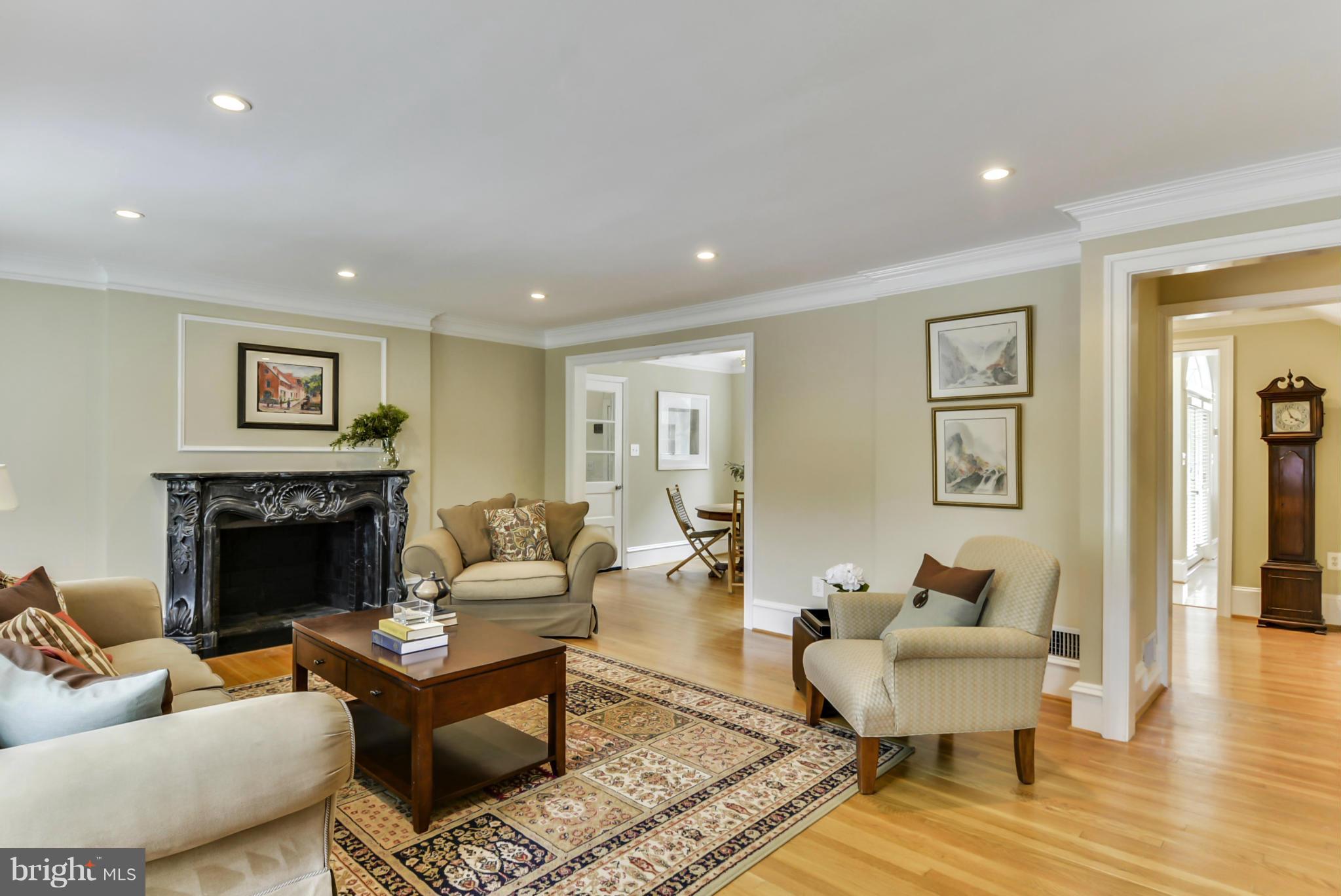 COLLINGWOOD ESTATES - Residential