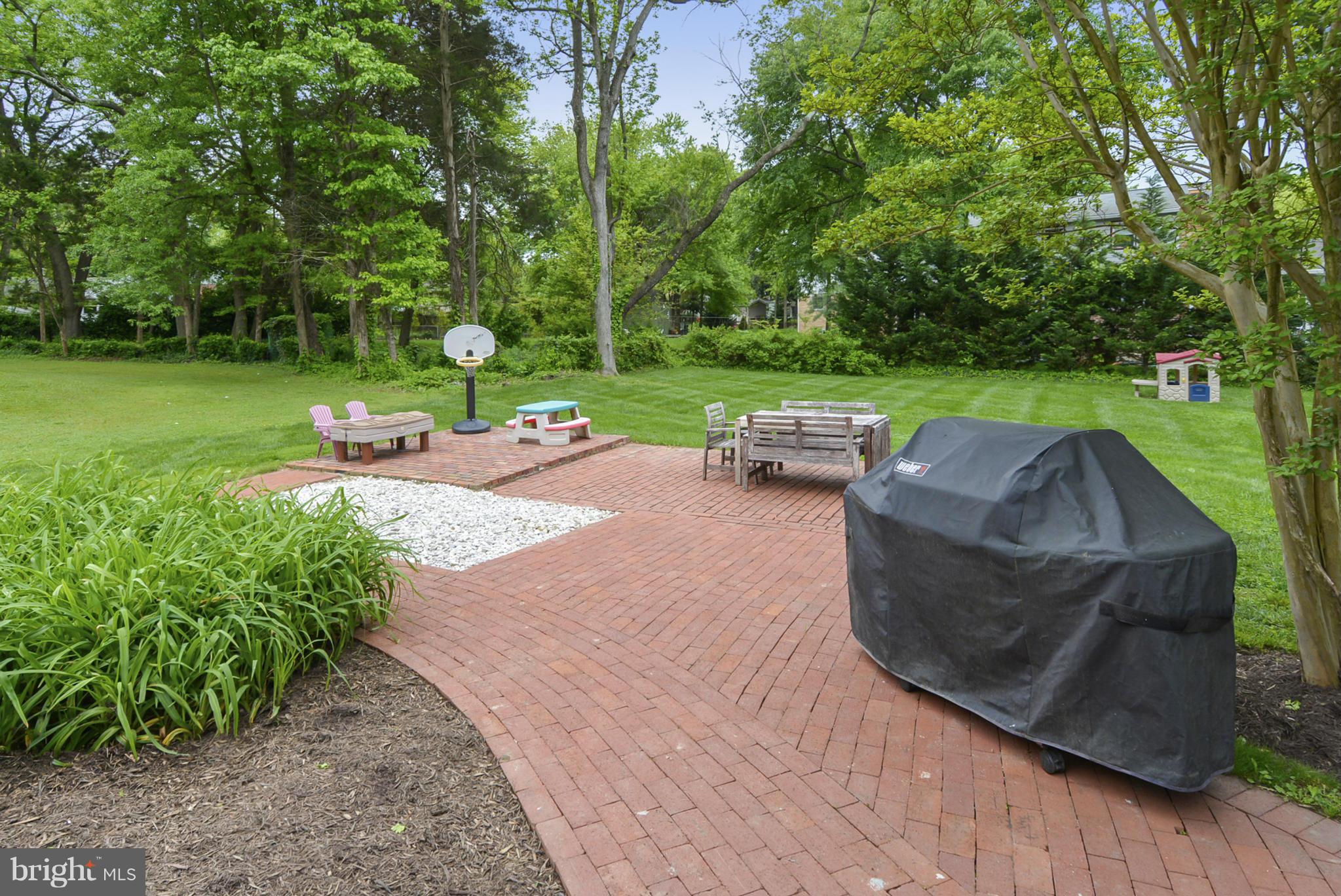 COLLINGWOOD ESTATES - Residential