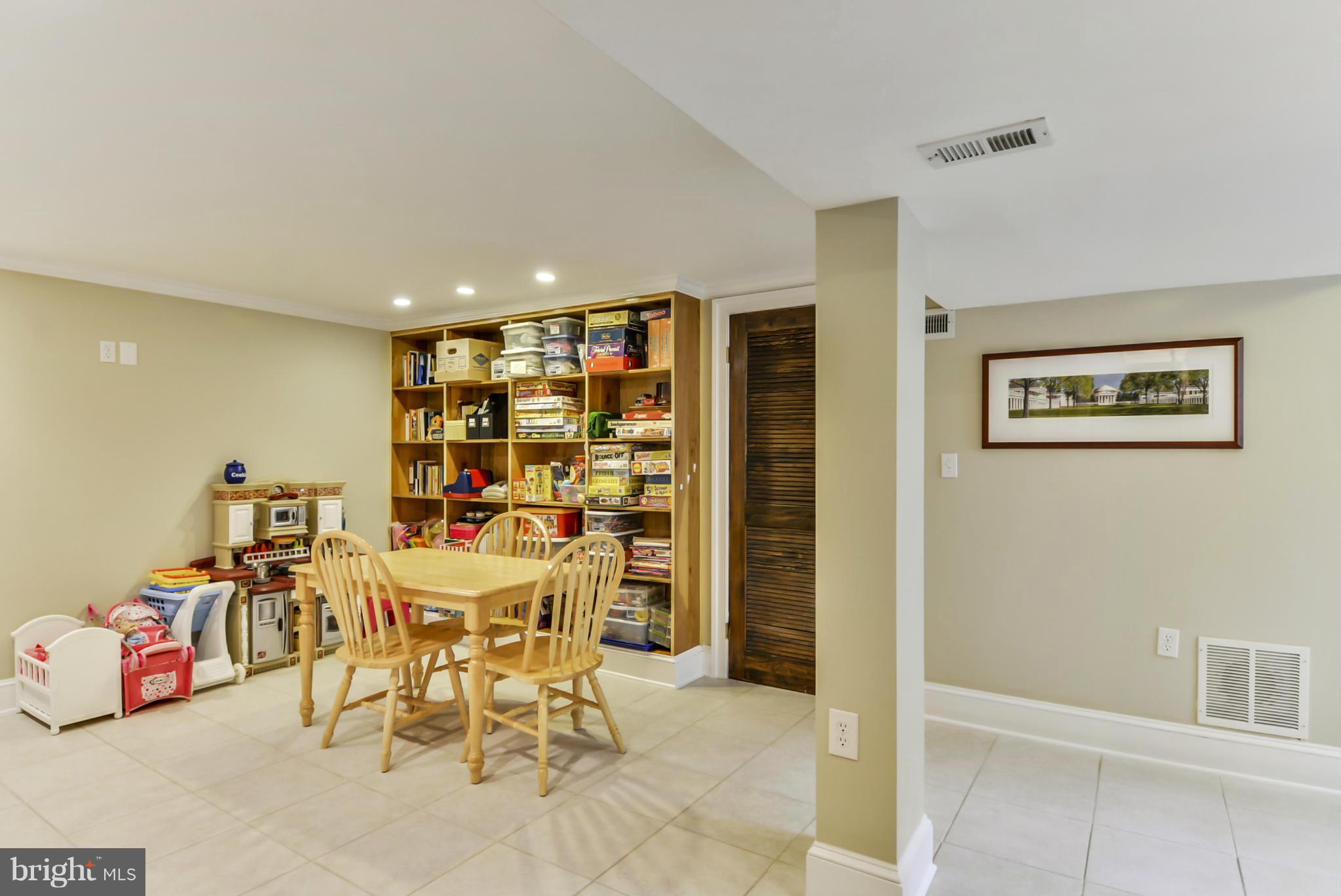 COLLINGWOOD ESTATES - Residential