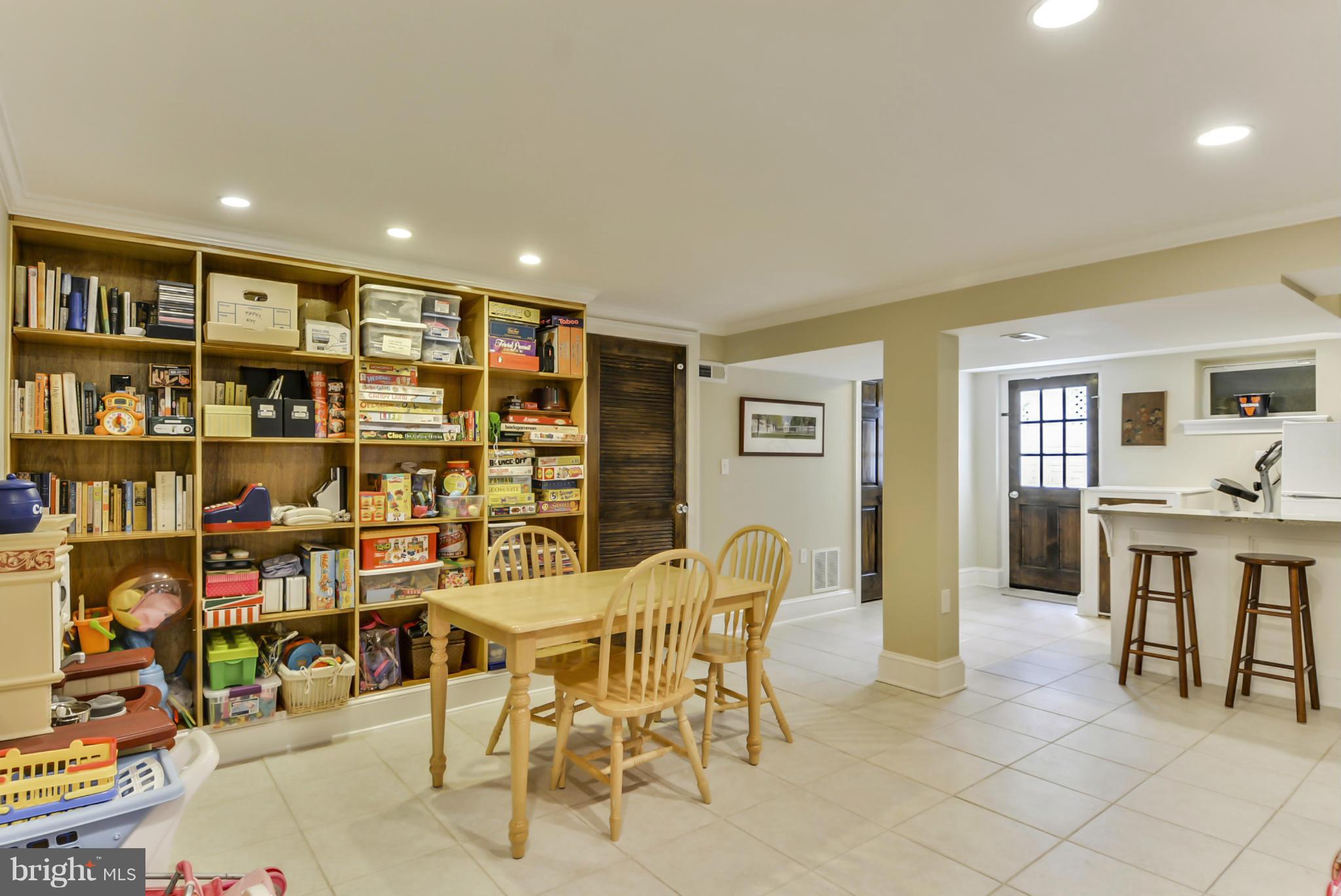 COLLINGWOOD ESTATES - Residential