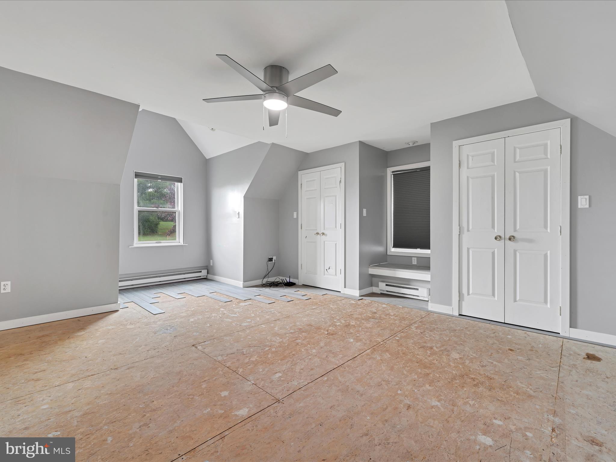 LAKE WYNONAH - Residential