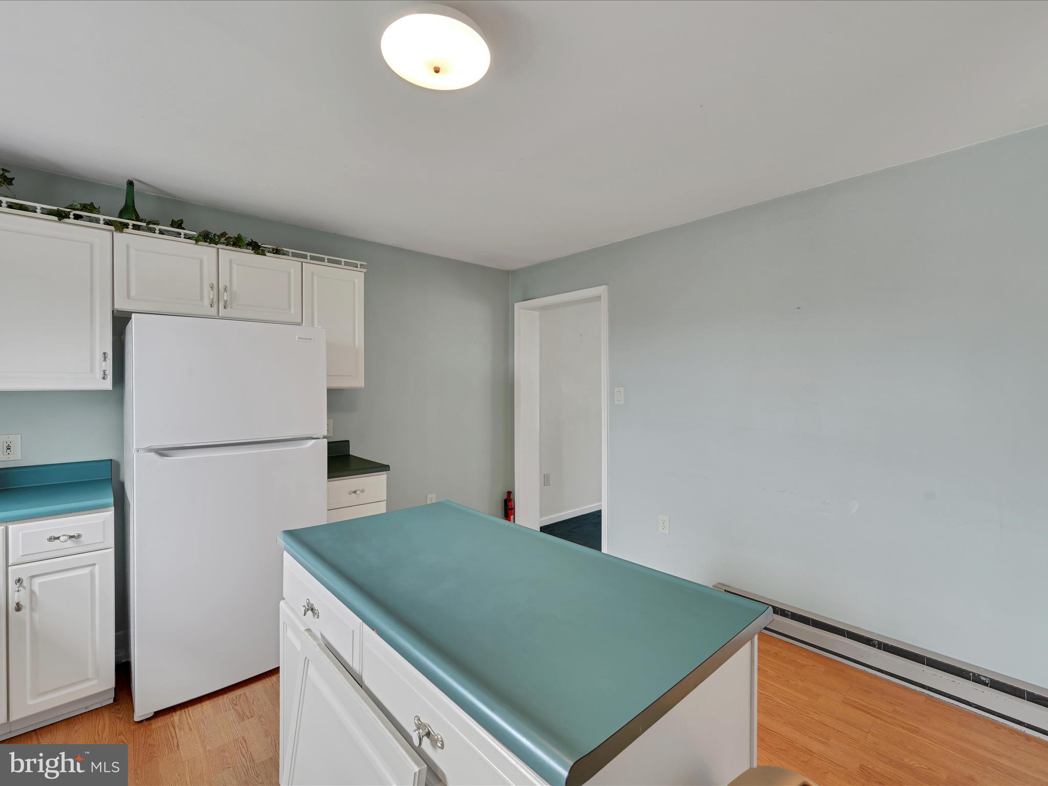 LAKE WYNONAH - Residential