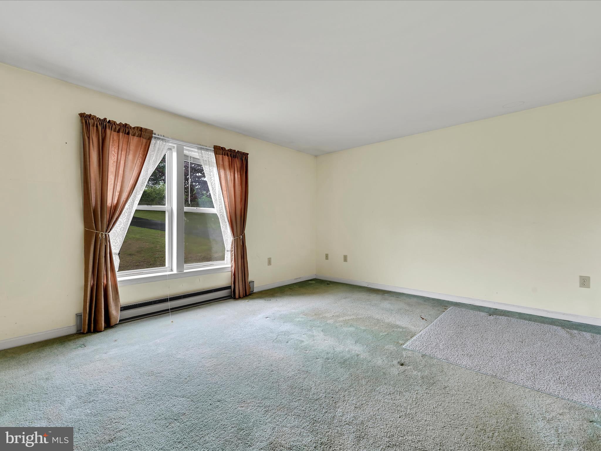 LAKE WYNONAH - Residential