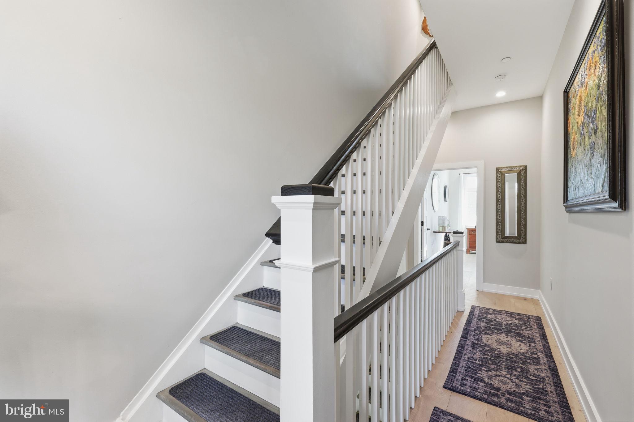 ROXBOROUGH - Residential