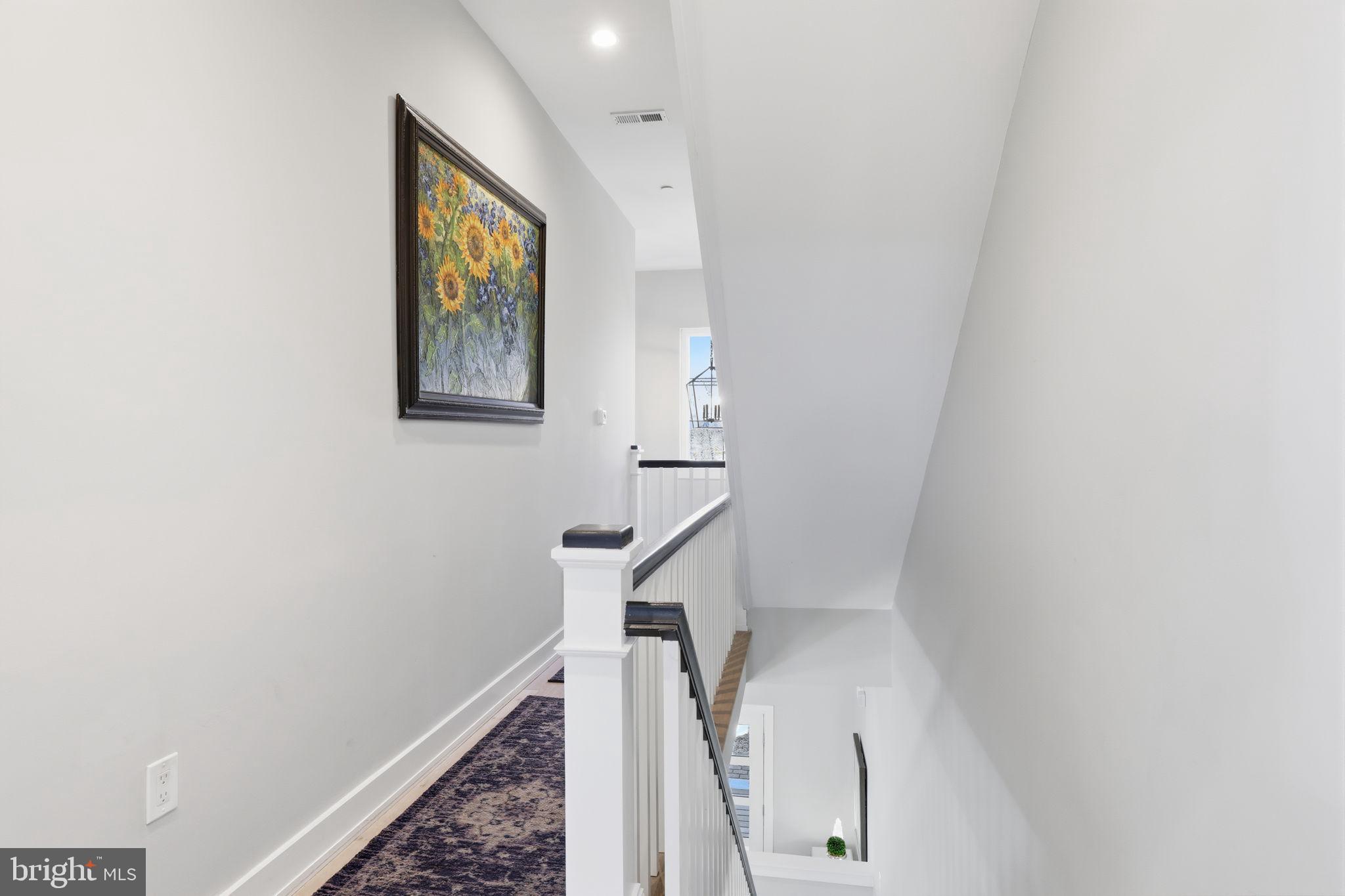 ROXBOROUGH - Residential