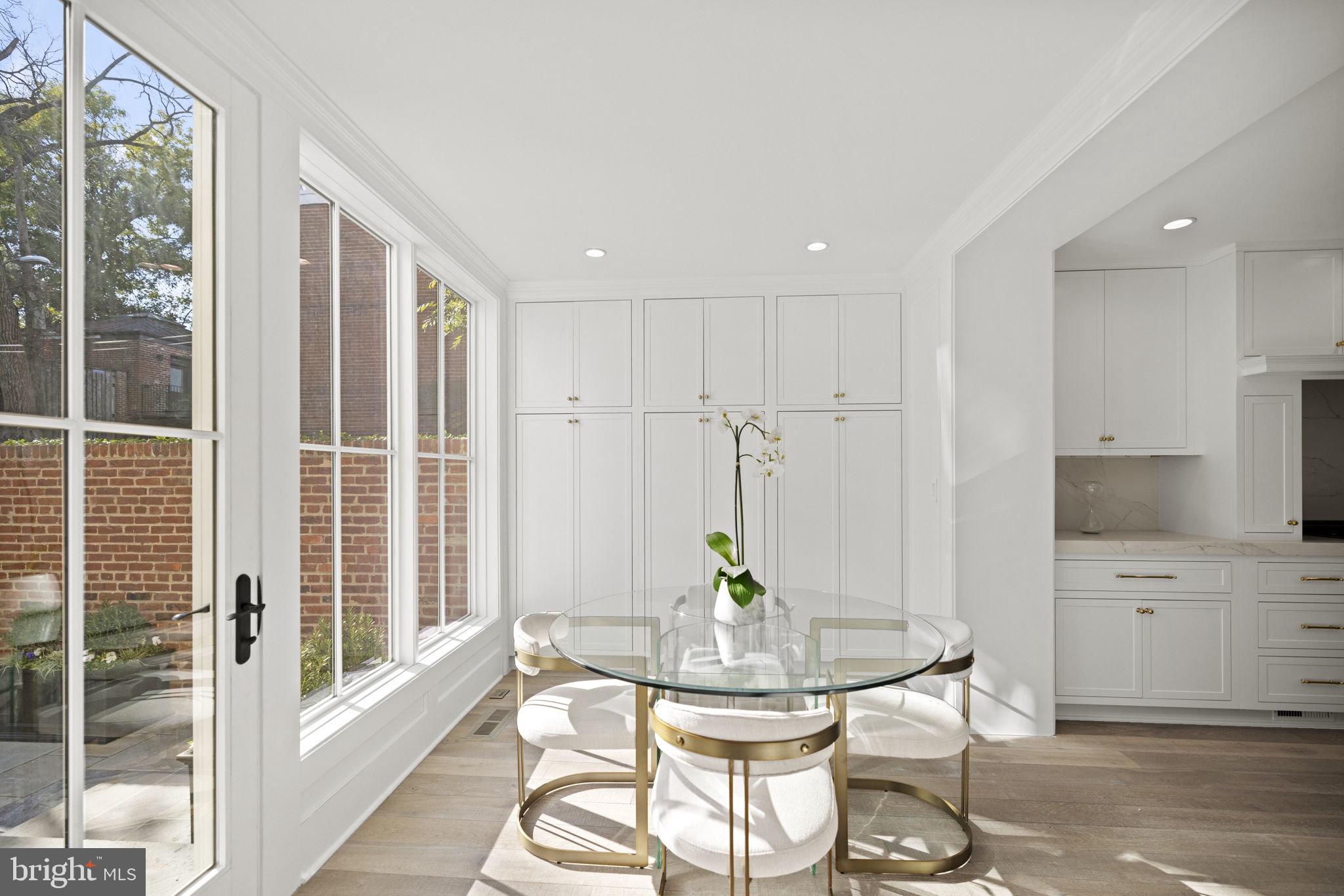 GEORGETOWN - Residential