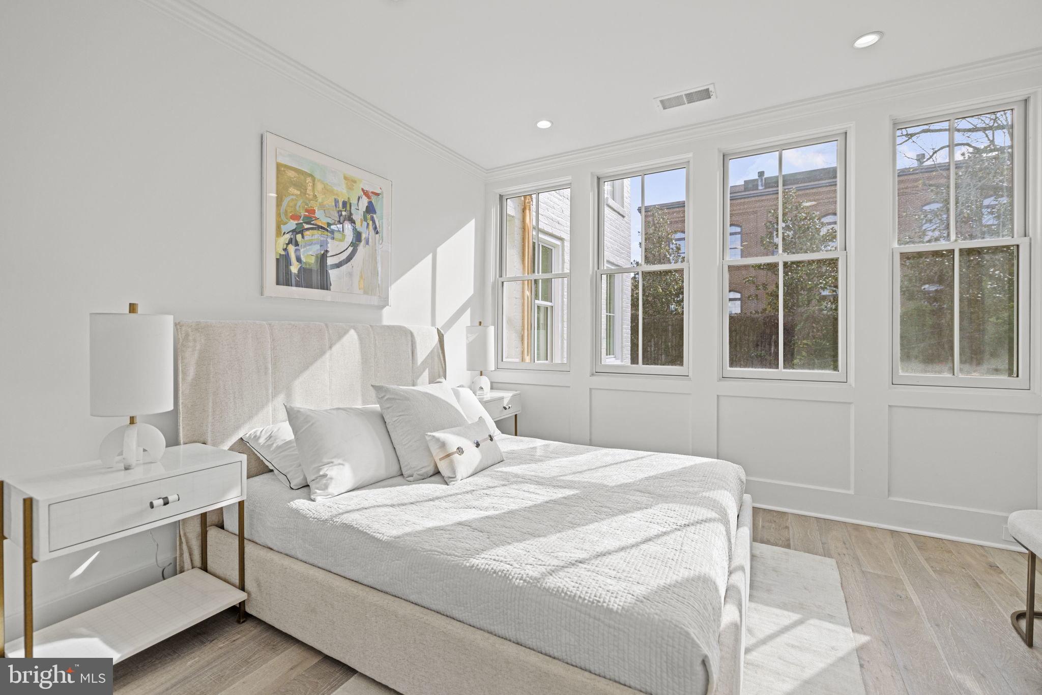 GEORGETOWN - Residential