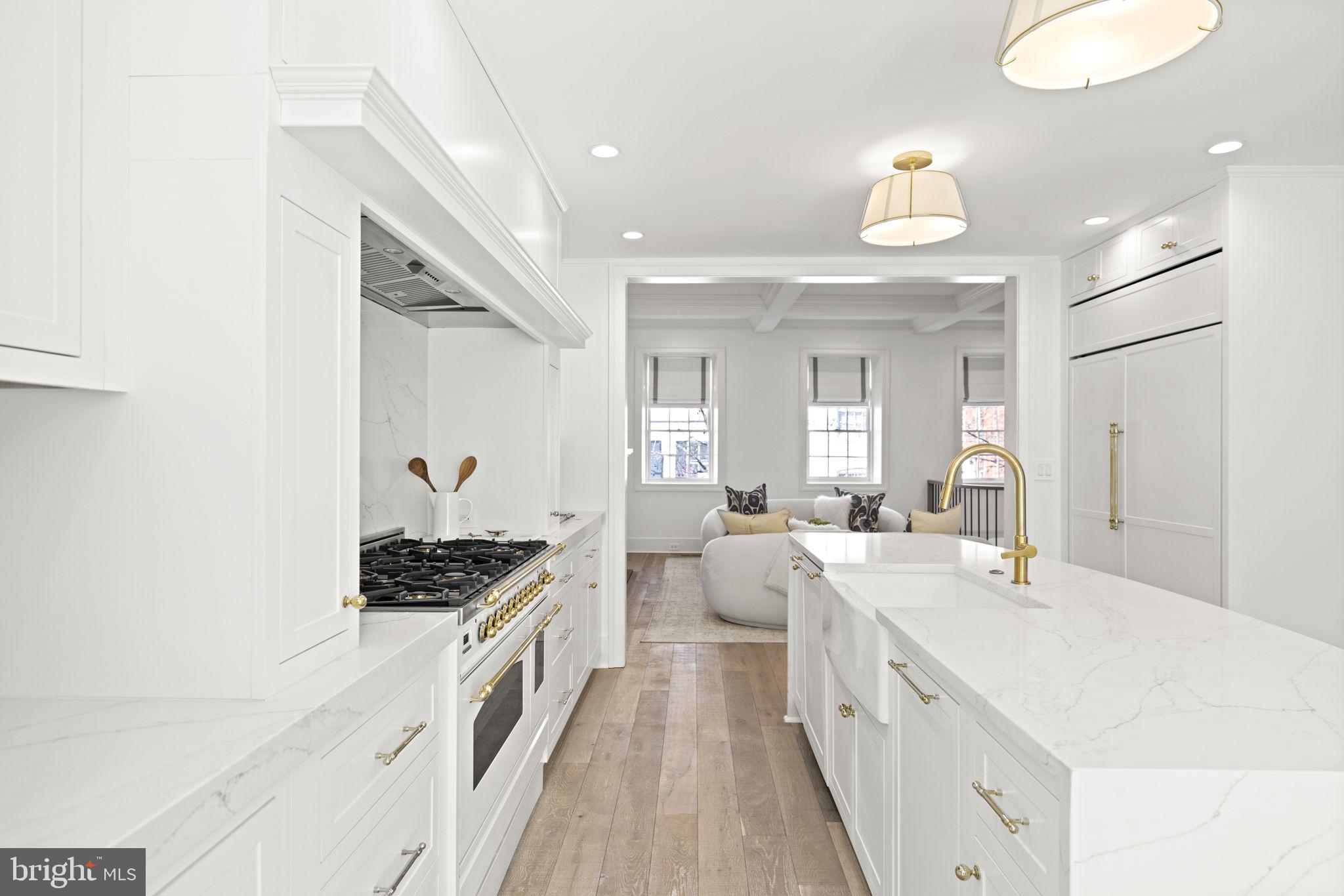 GEORGETOWN - Residential