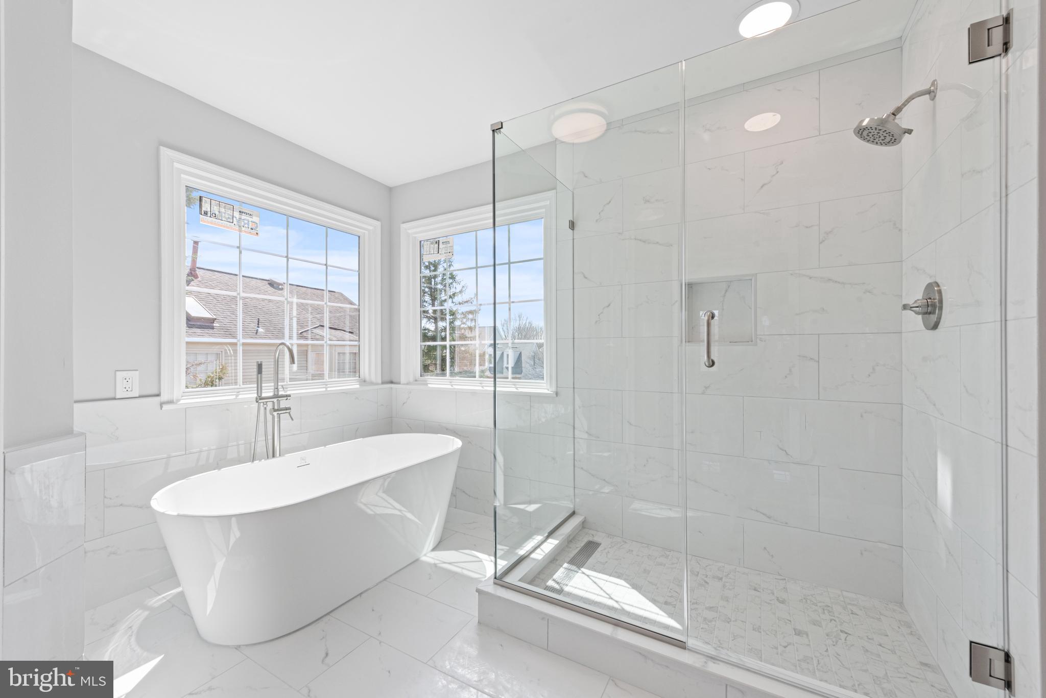 SULLY STATION - Residential