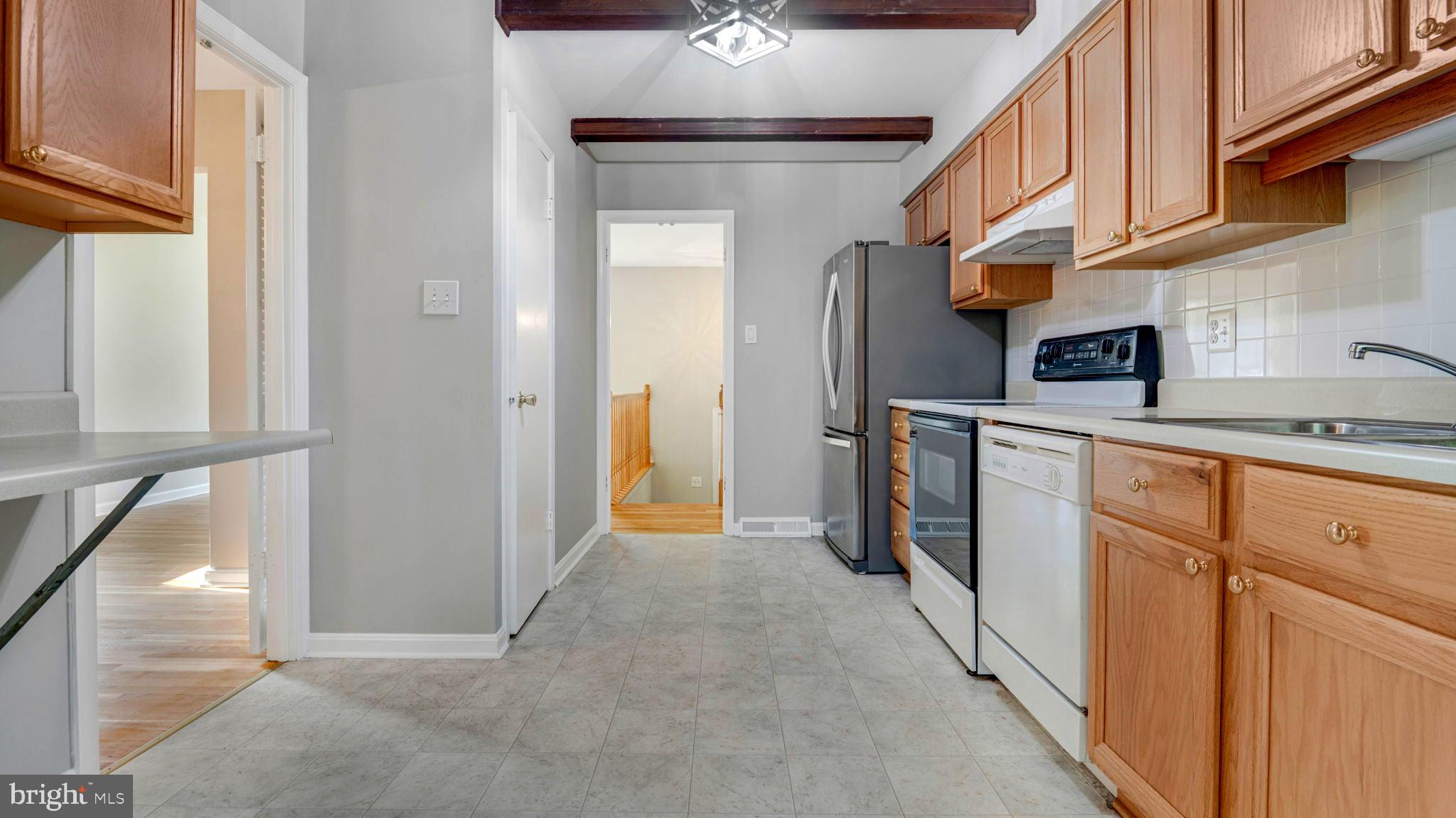 MOUNT HIGH - Residential