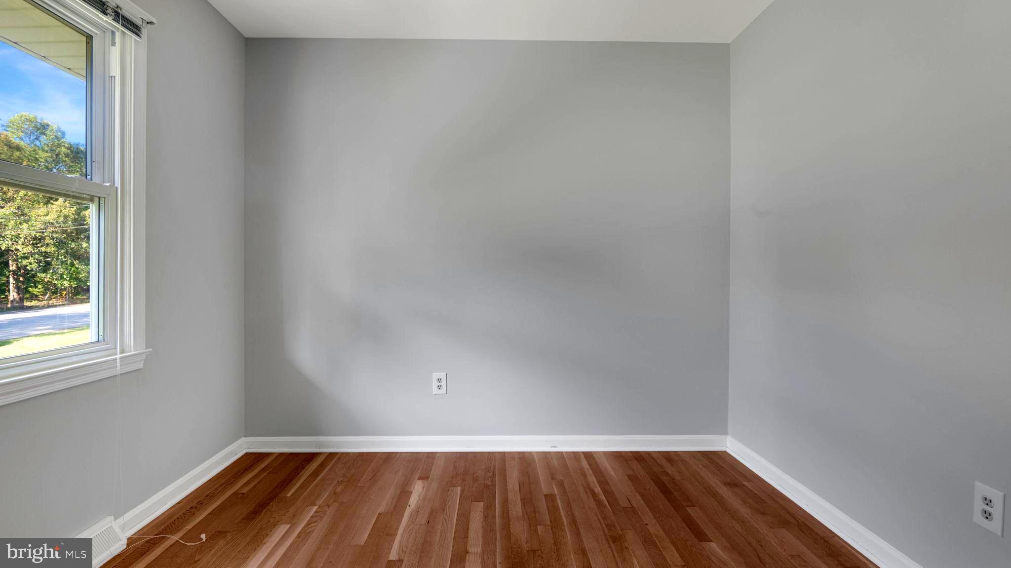 MOUNT HIGH - Residential