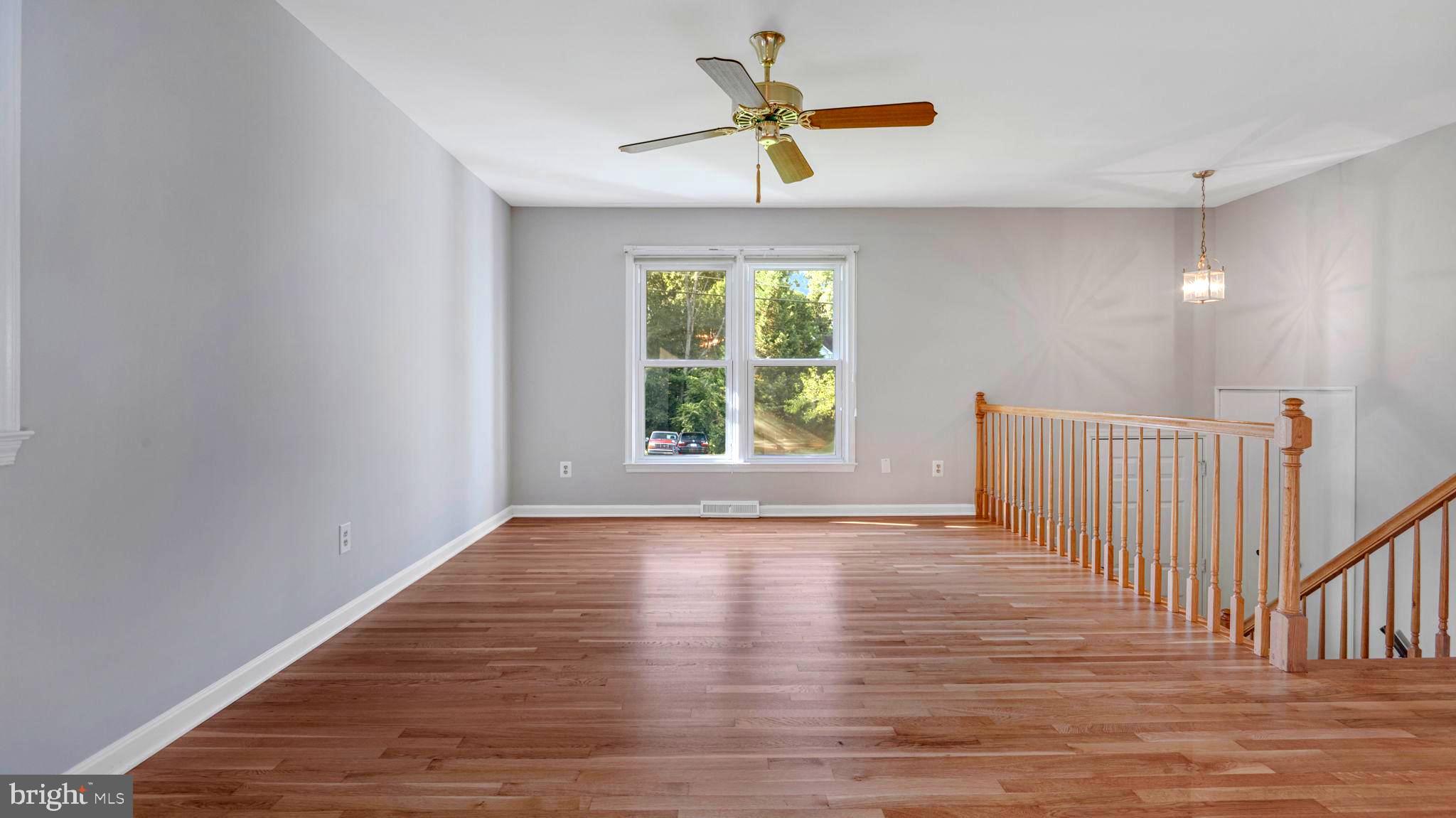 MOUNT HIGH - Residential