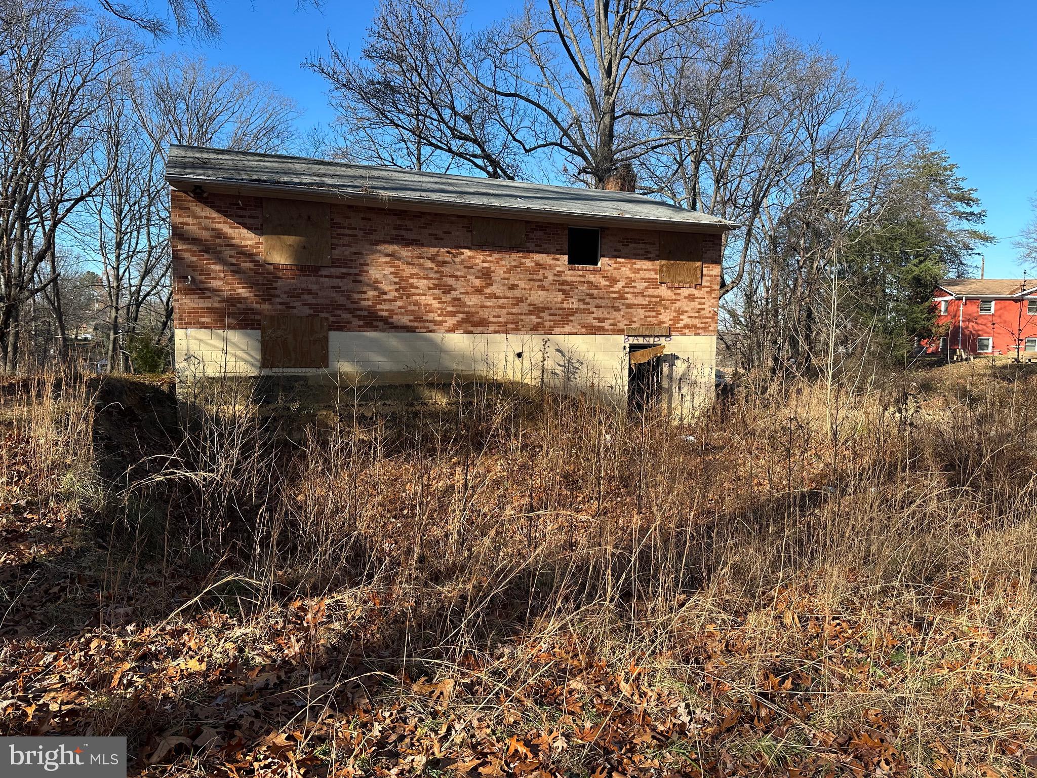 TEMPLE HILLS - Residential