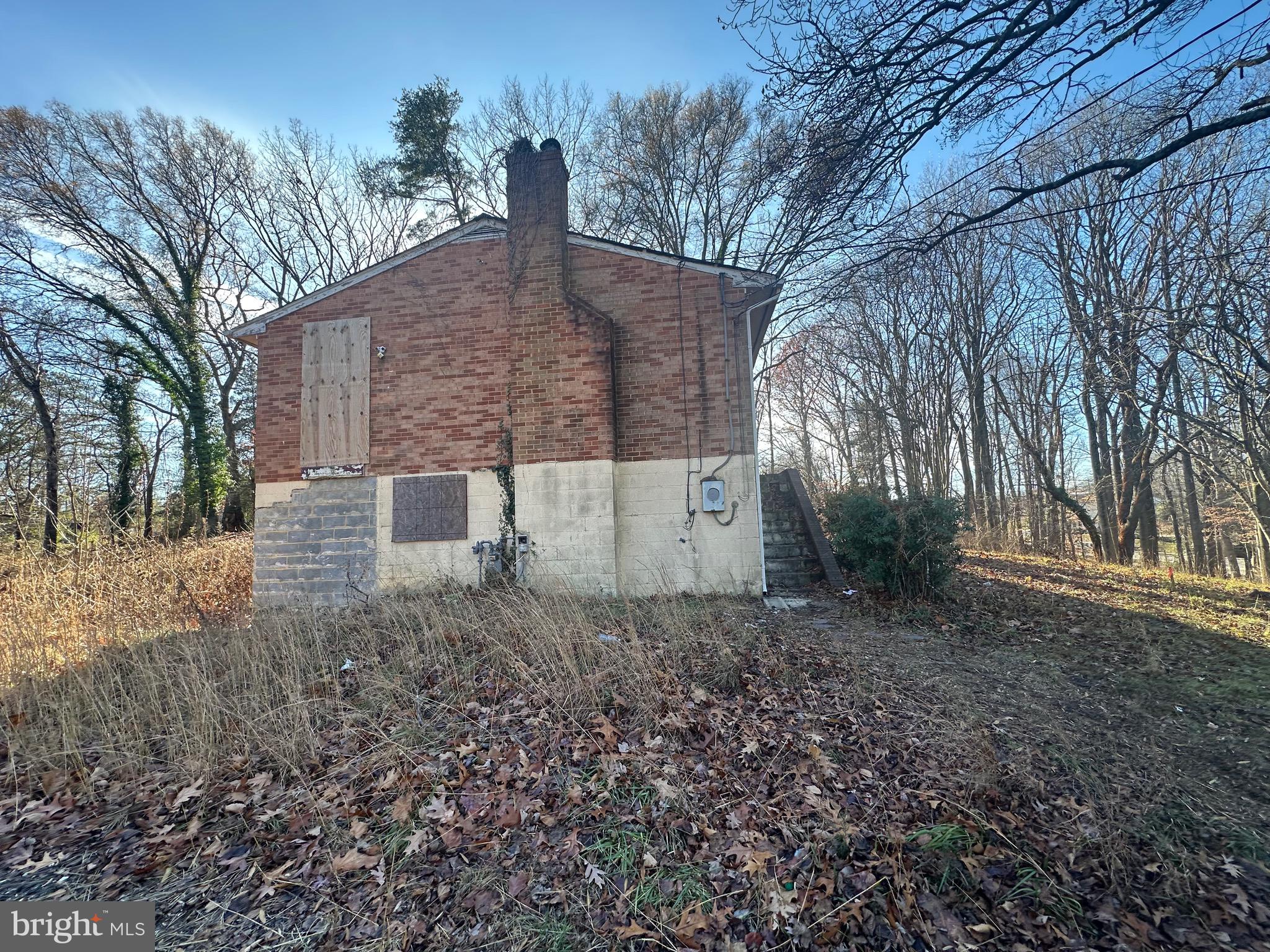 TEMPLE HILLS - Residential