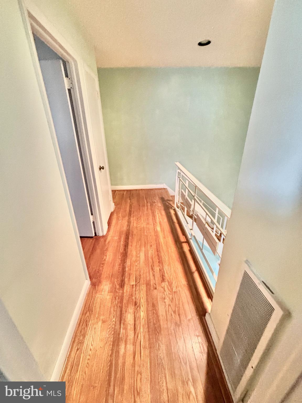 BELLS CORNER - Residential