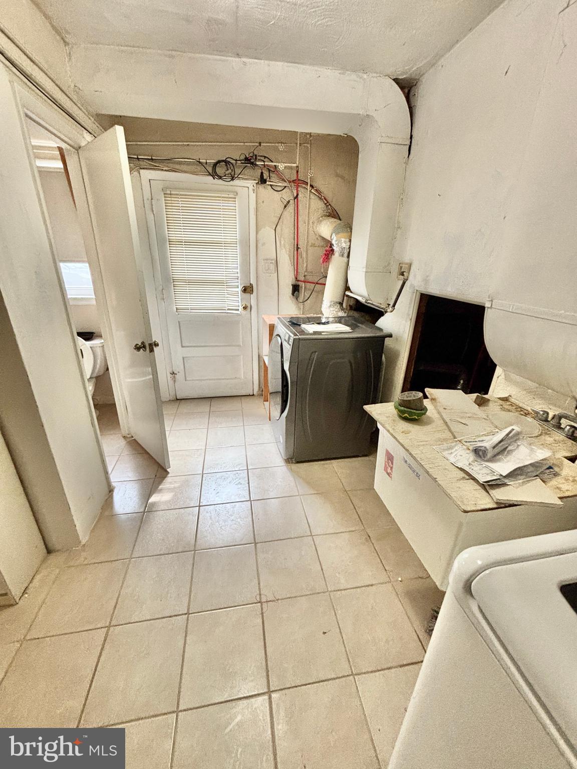 BELLS CORNER - Residential