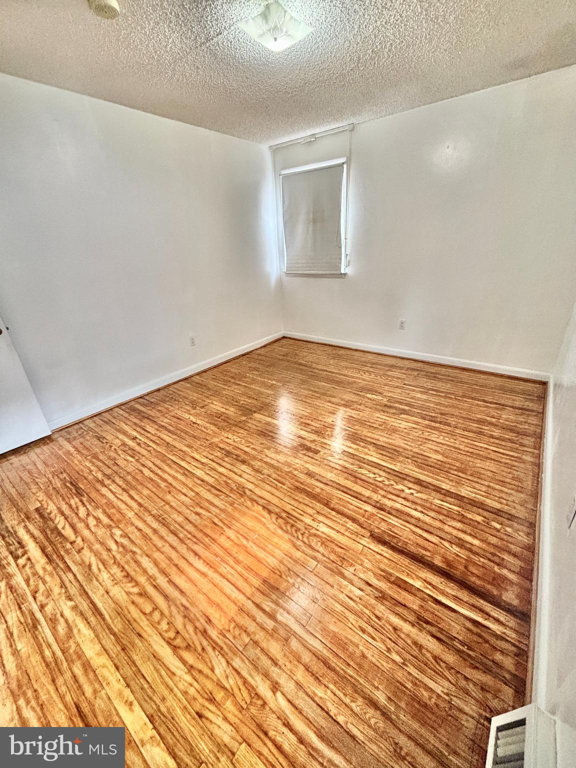 BELLS CORNER - Residential