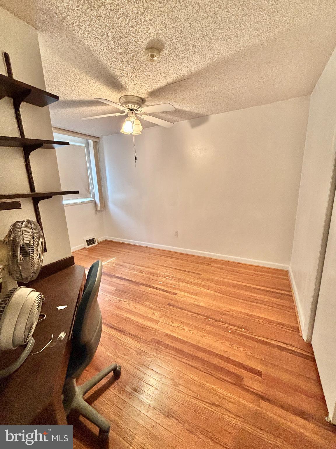 BELLS CORNER - Residential