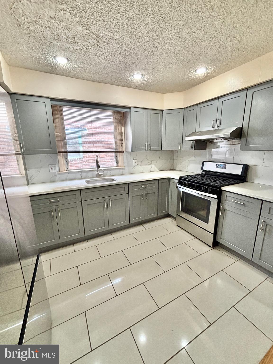 BELLS CORNER - Residential