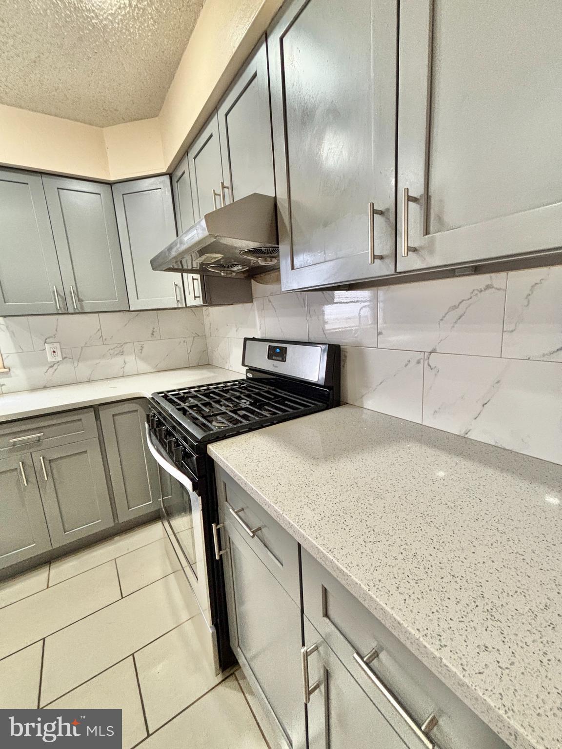 BELLS CORNER - Residential