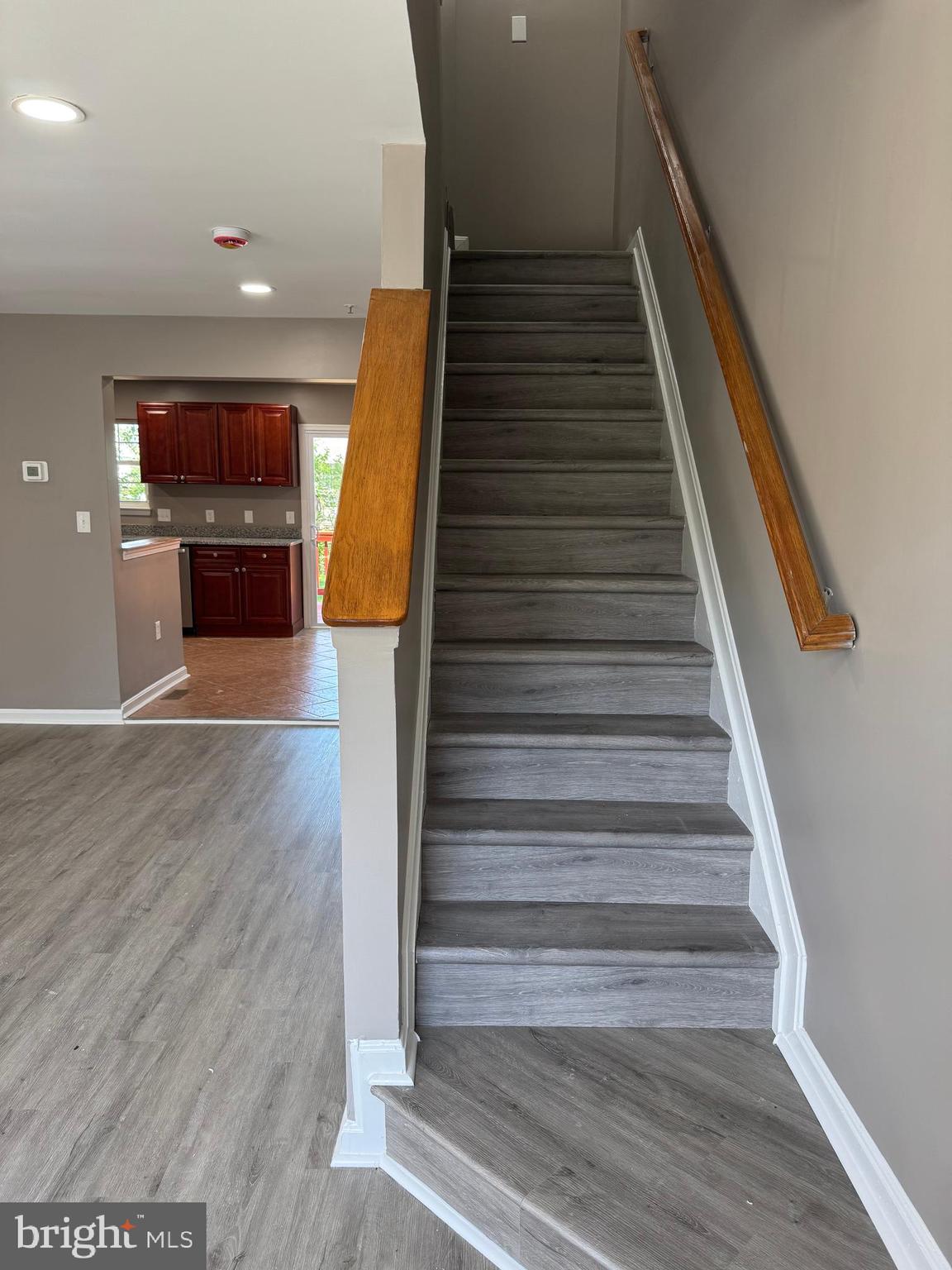 GLENARDEN TOWNS - Residential