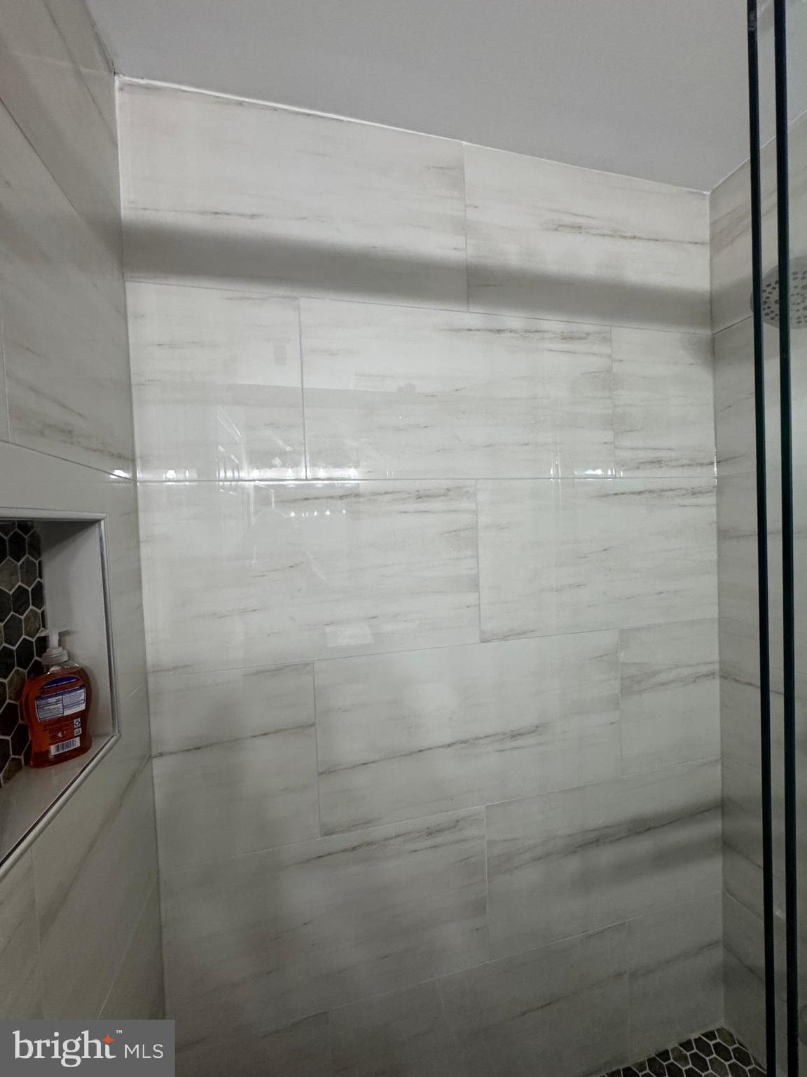 GLENARDEN TOWNS - Residential