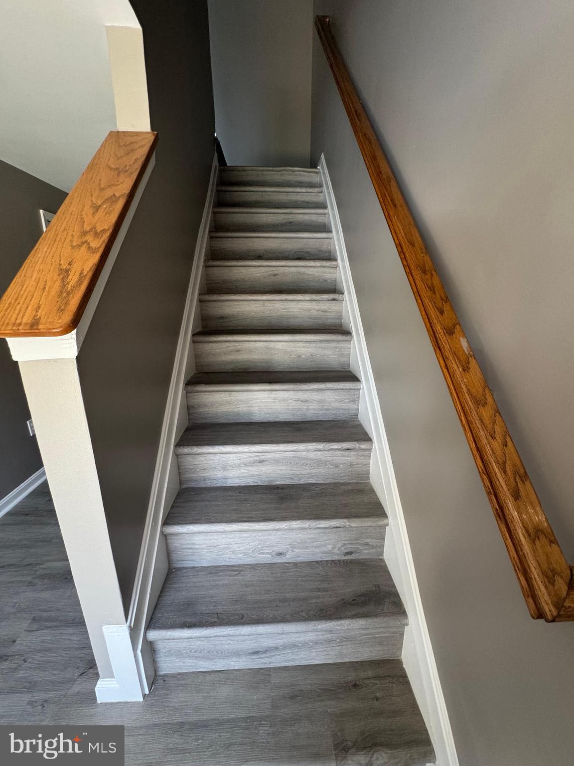 GLENARDEN TOWNS - Residential