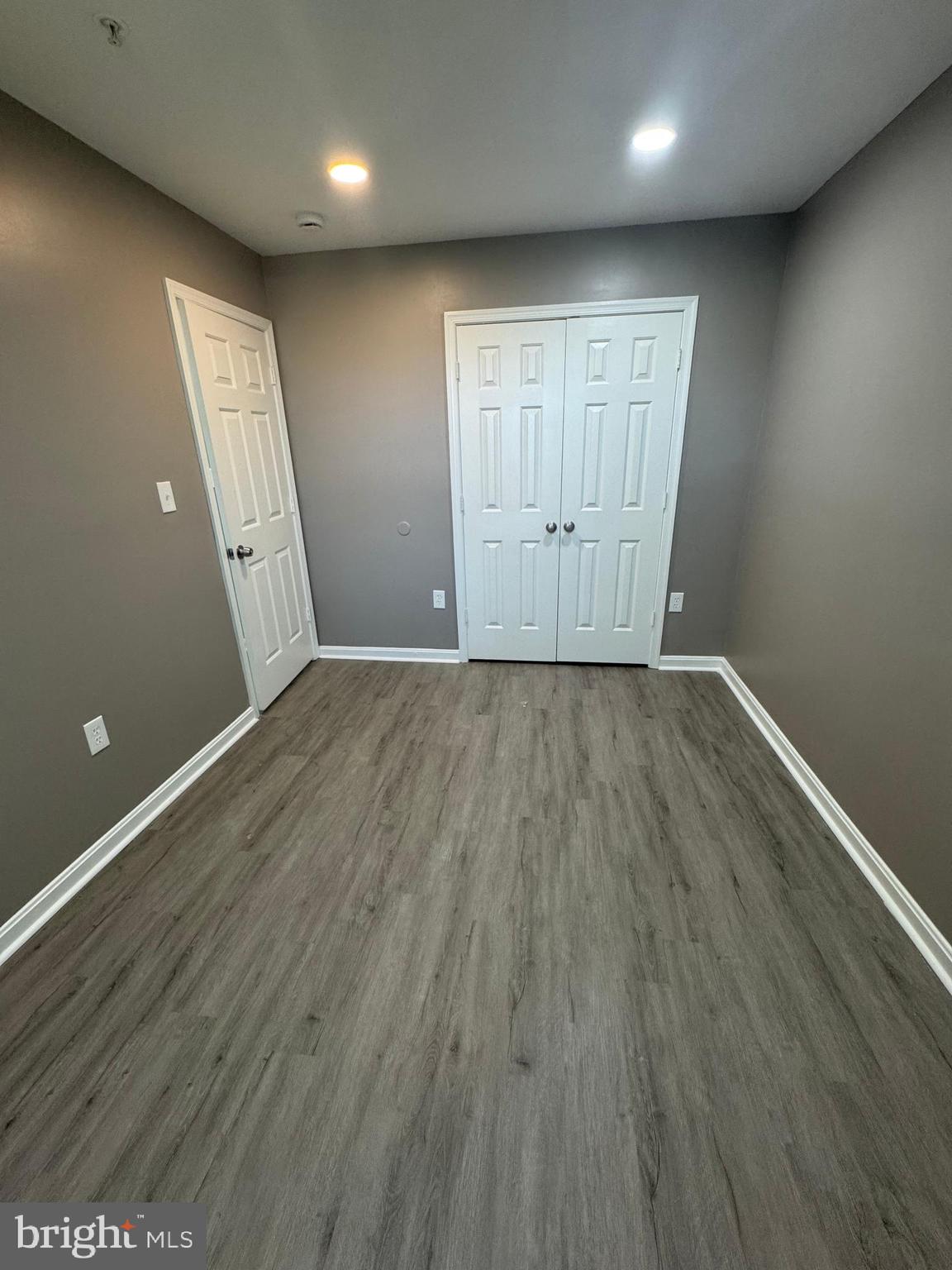 GLENARDEN TOWNS - Residential