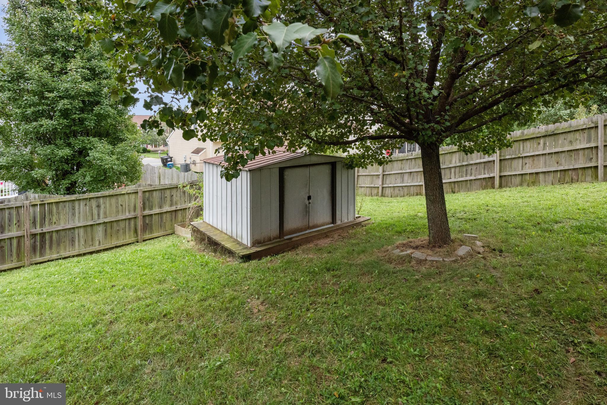 DALE CITY - Residential