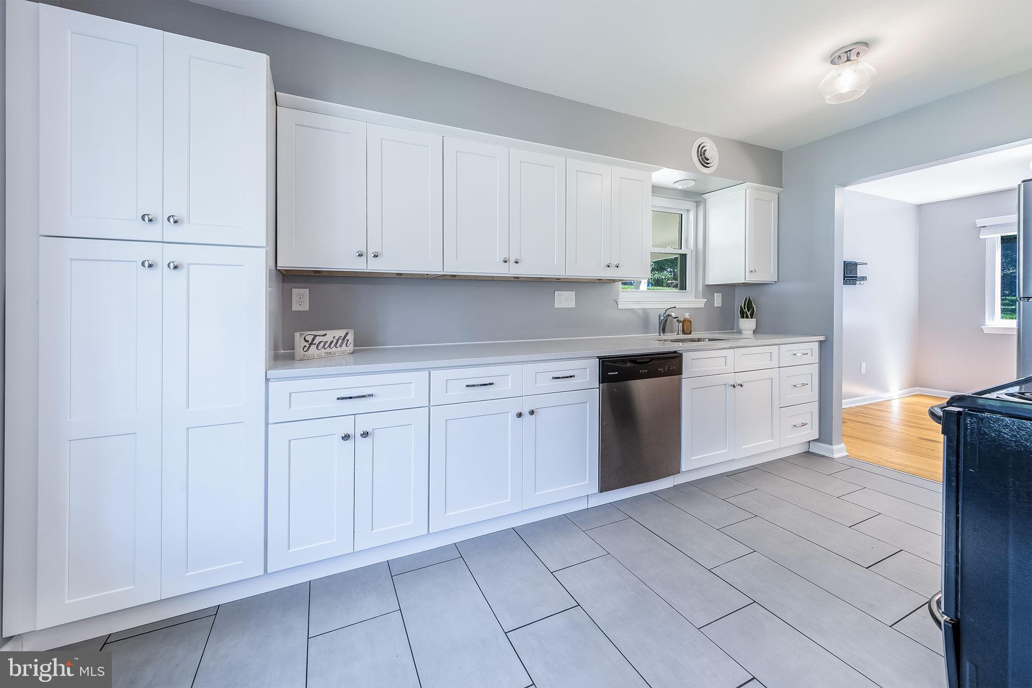 FORT WASHINGTON ESTATES - Residential