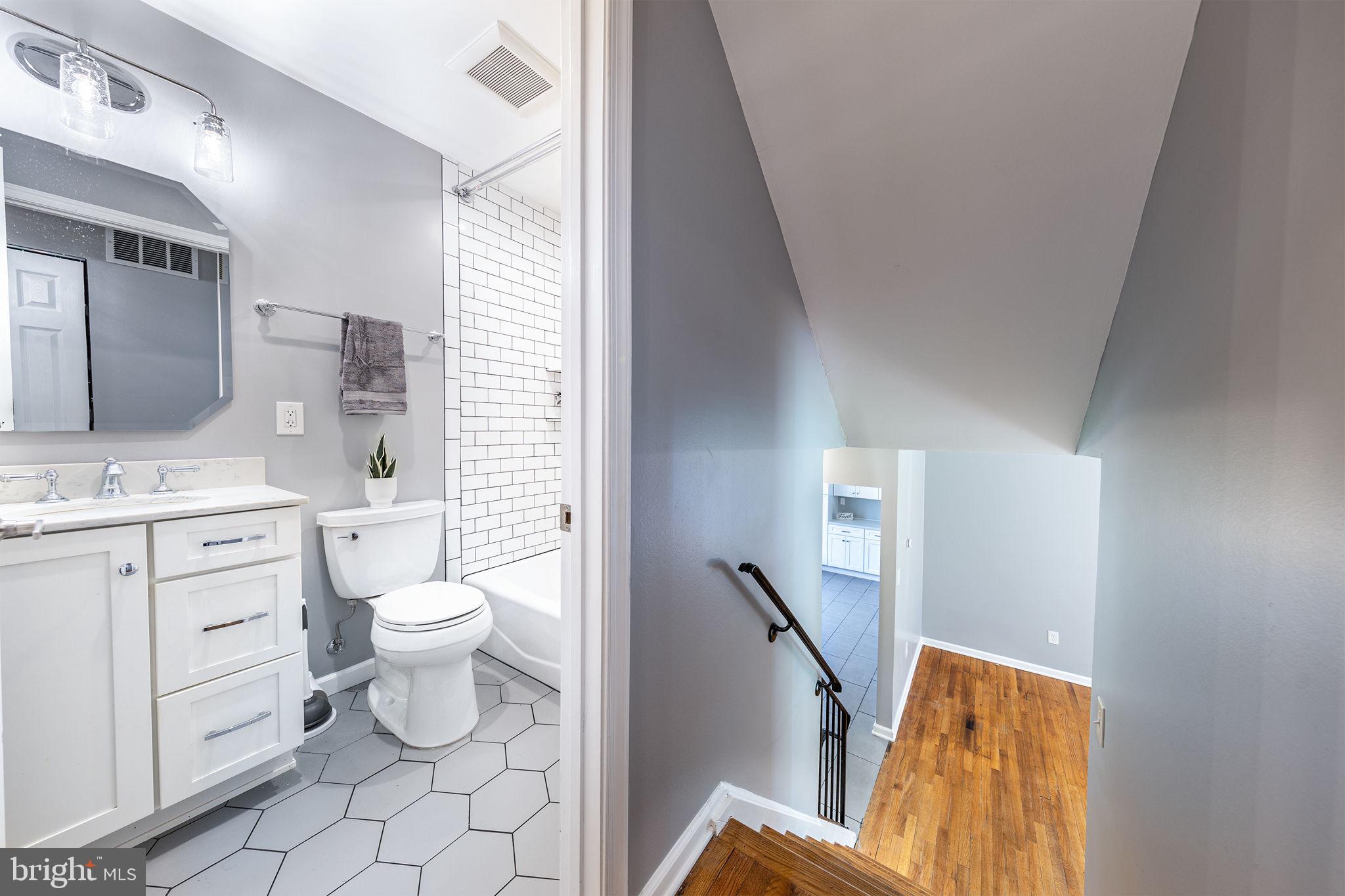 FORT WASHINGTON ESTATES - Residential