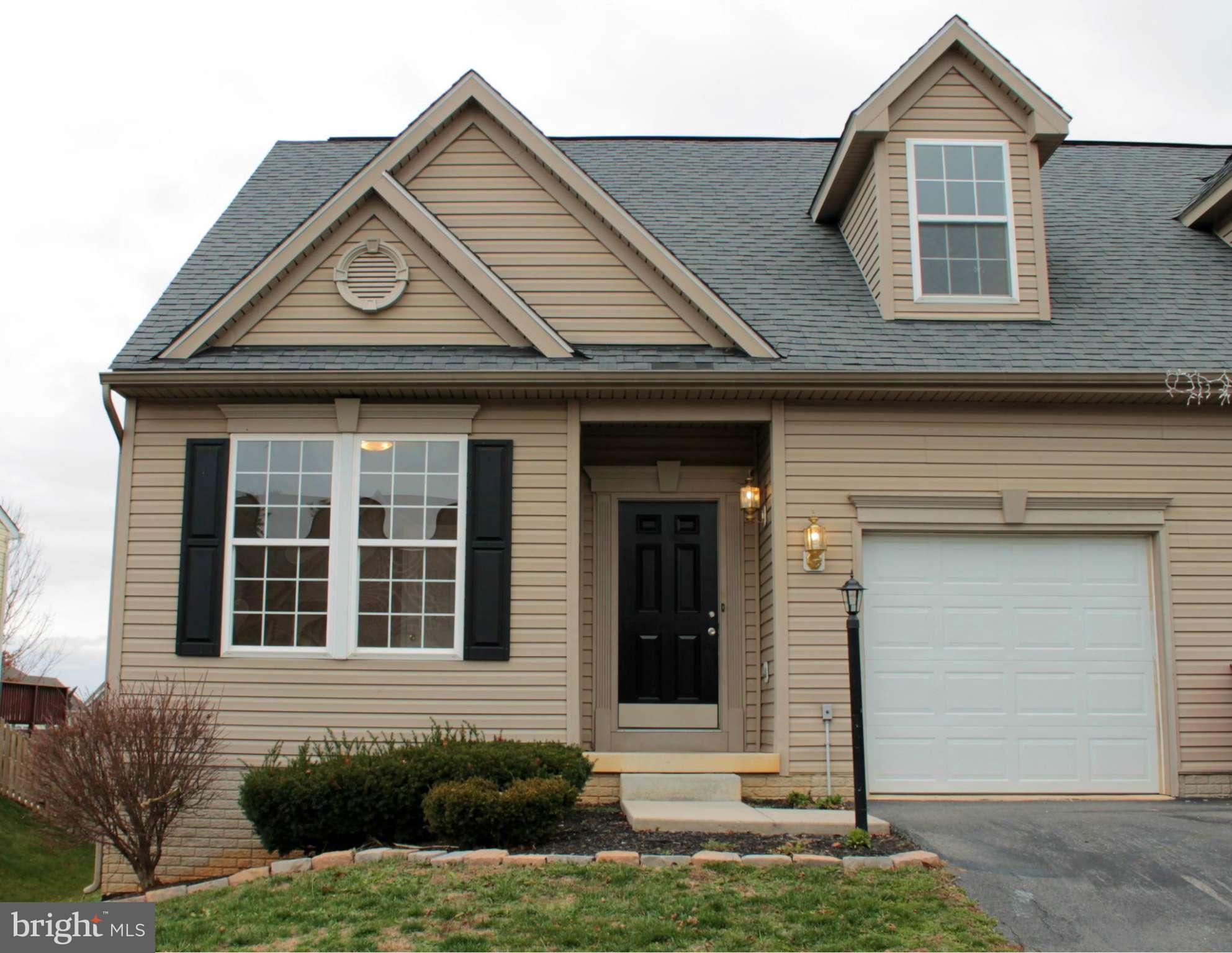 Spacious & contemporary 4 bedrm home w/vaulted ceilings, 2nd floor loft, gas fireplace & huge 6 person breakfast bar. Mountain views. New rear Deck under construction. 1-car garage, Main floor laundry room, Main floor master-suite w/walk-in closet & private full bath. 2nd bedroom/office on main level. 2nd flr offers 2 bedrms, full bath & family Rm loft overlooking living room. Convenient to I-81