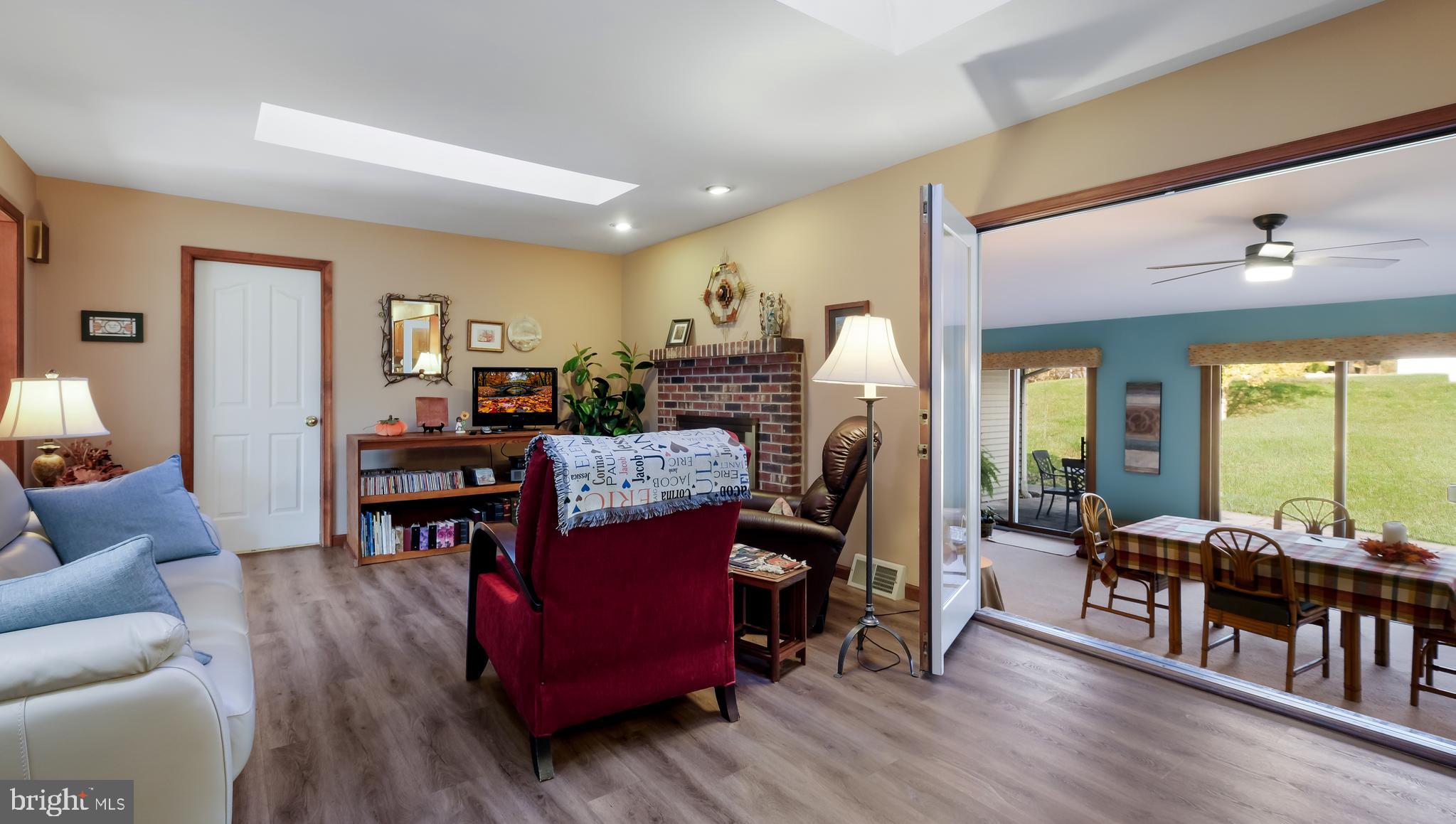 MEADOW WOOD - Residential