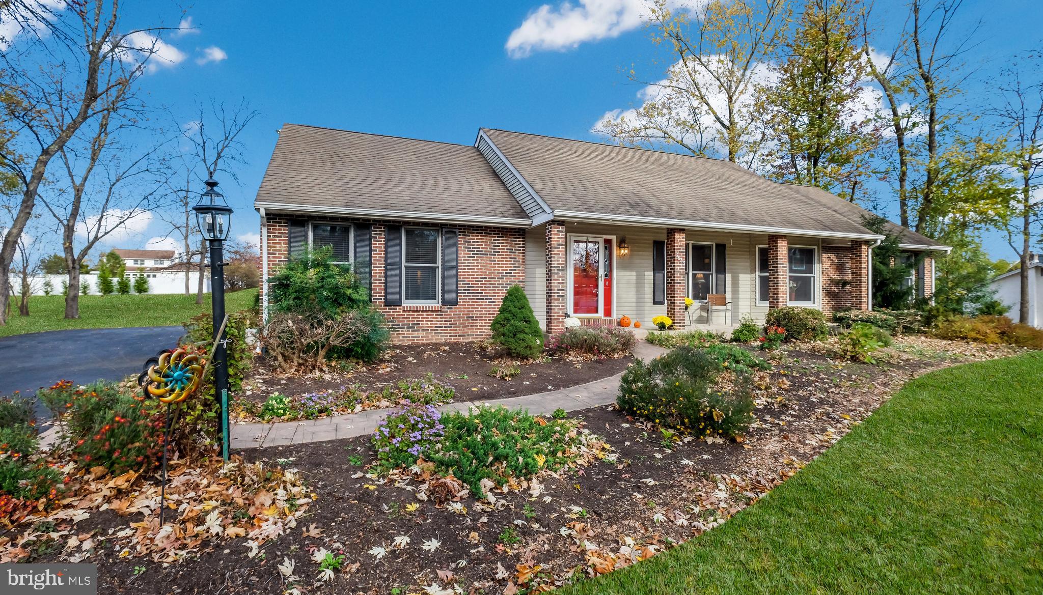 MEADOW WOOD - Residential