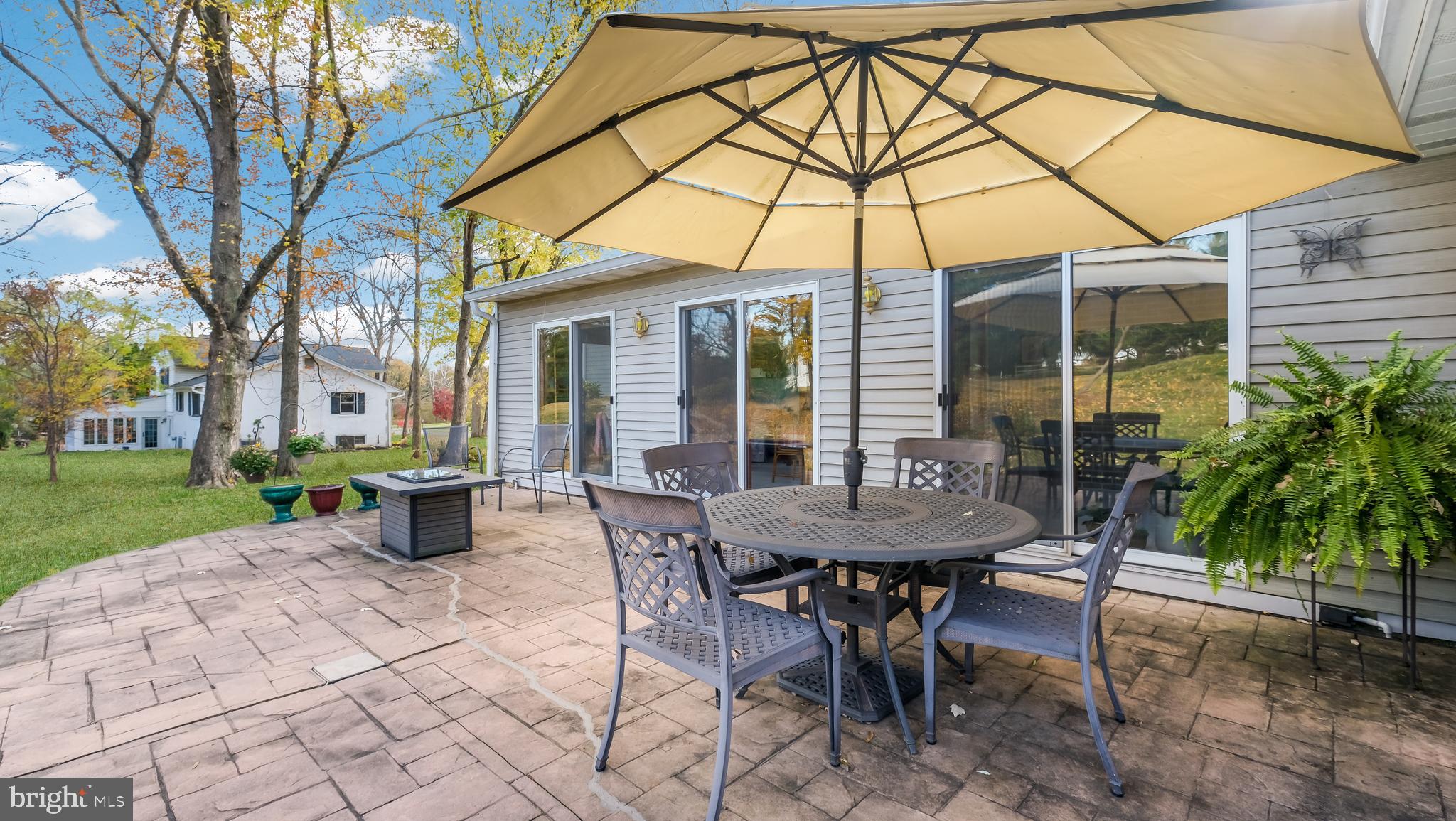 MEADOW WOOD - Residential